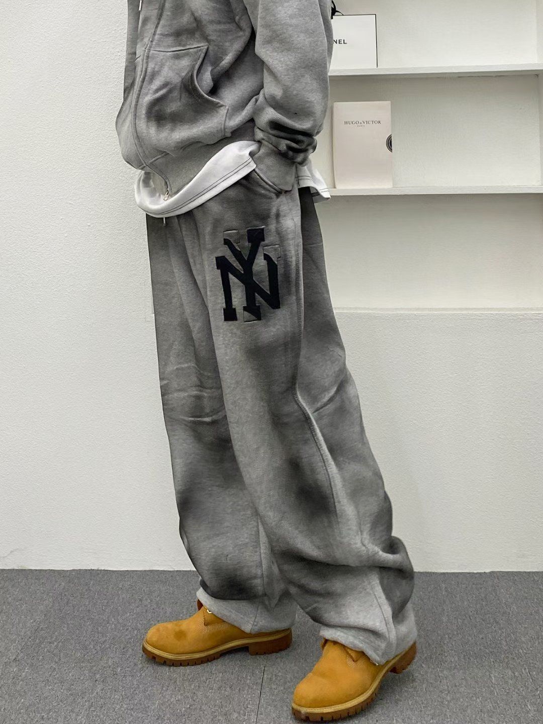 仿污英文字運動褲 TAC-0397P