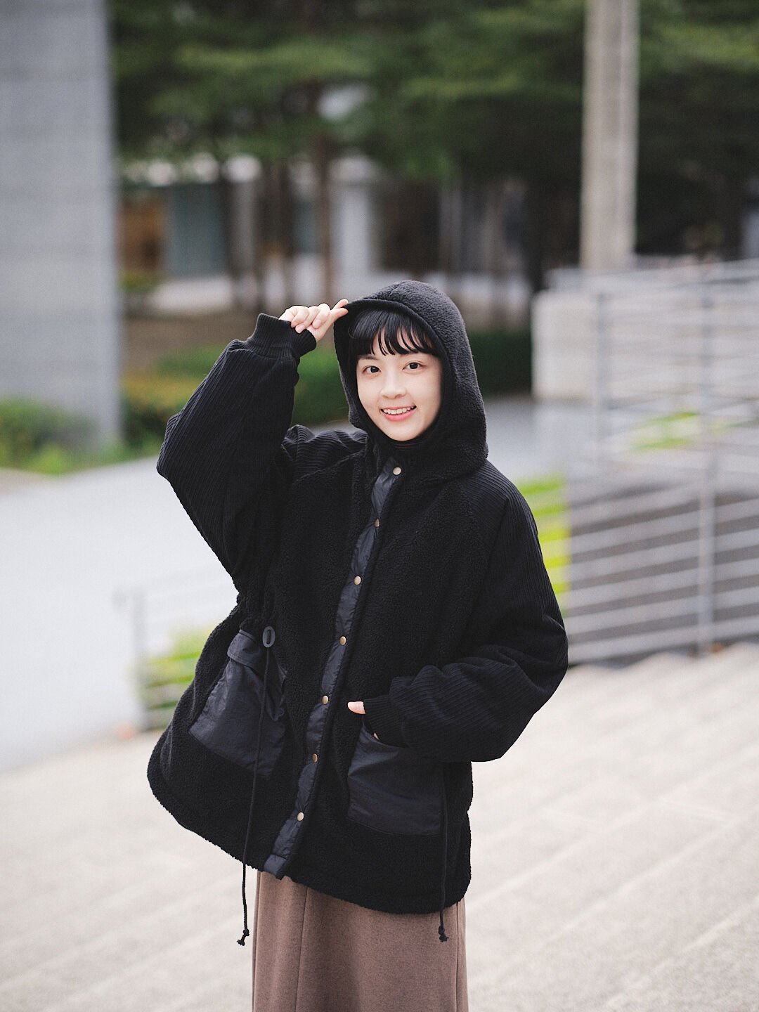 (限量)北方暖織居！編織毛呢衍縫外套(兩色-黑)