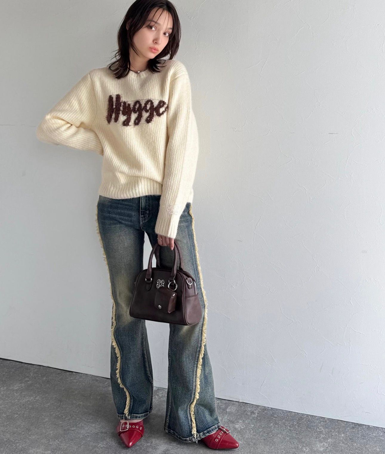 【預購】JN011605 mily bilet 羽毛提花標誌混紡針上衣