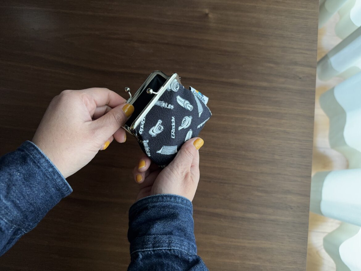 TRUST GReddy 京都丹後絹織物零錢包 口金包