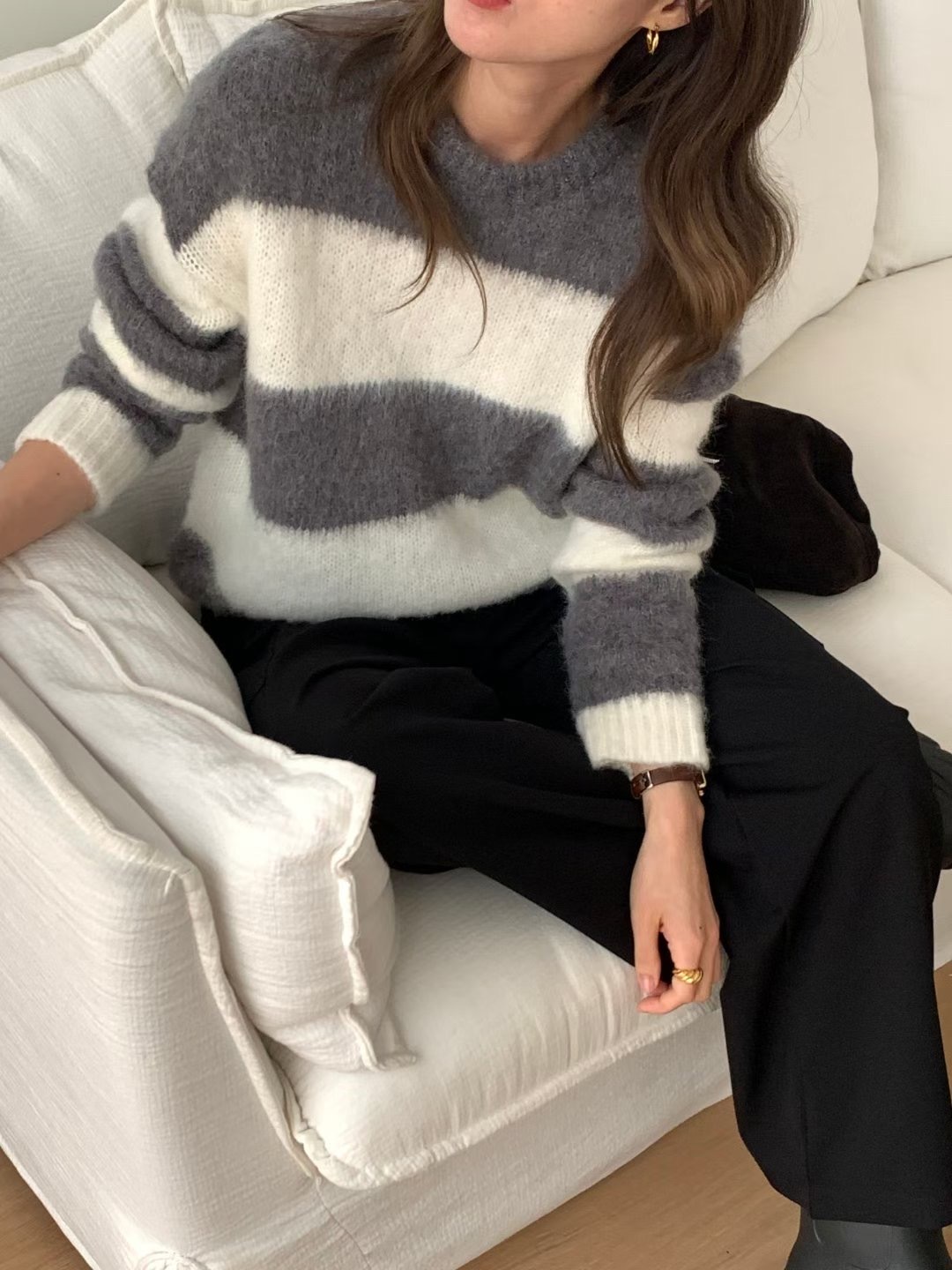 #228N649 Wonderful 拼色，粗間中長毛衣