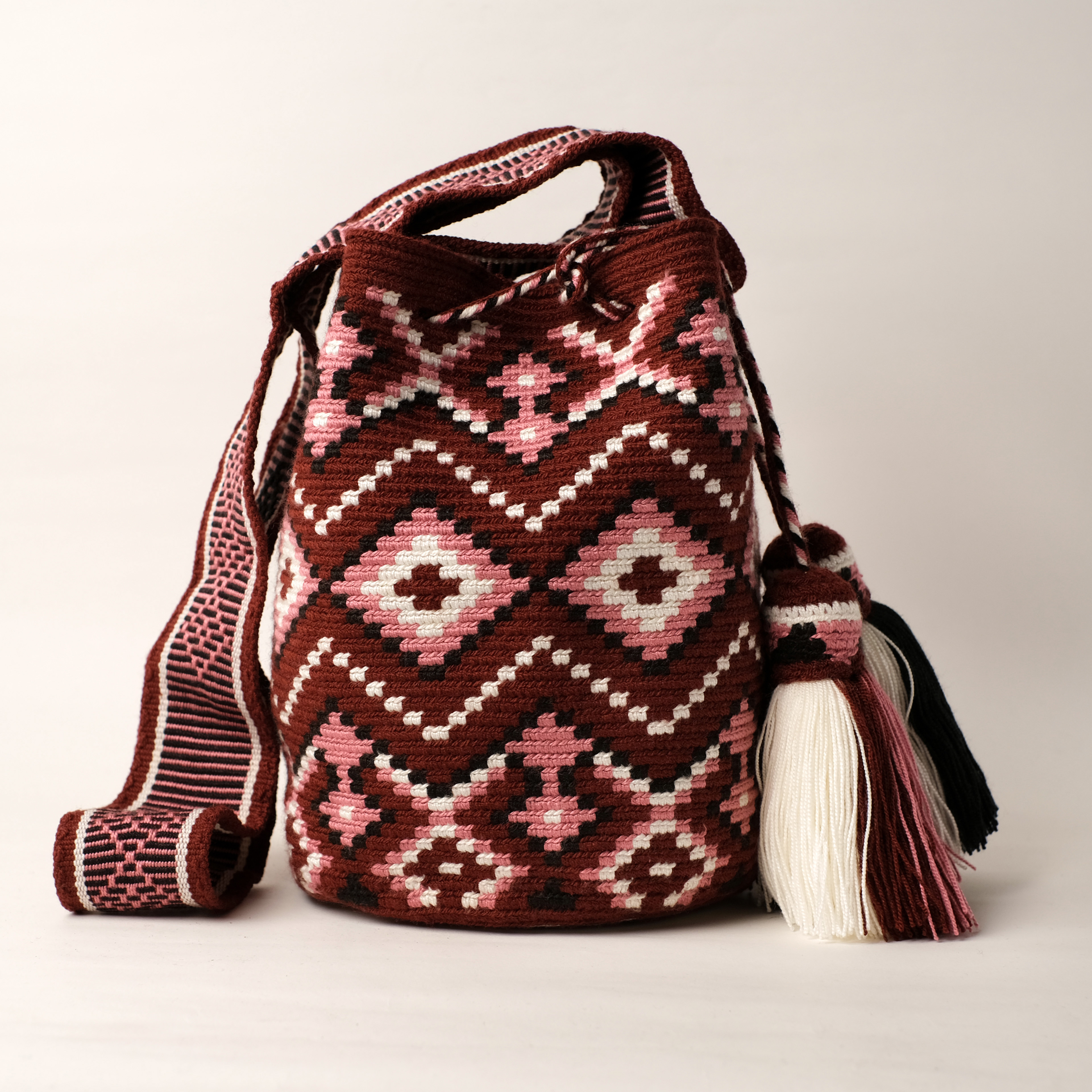 瓦尤編織包｜ ciclamen - 中｜哥倫比亞