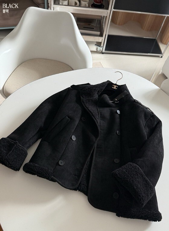 同色系QQ毛雙排釦立領釦帶造型外套-F / 3色