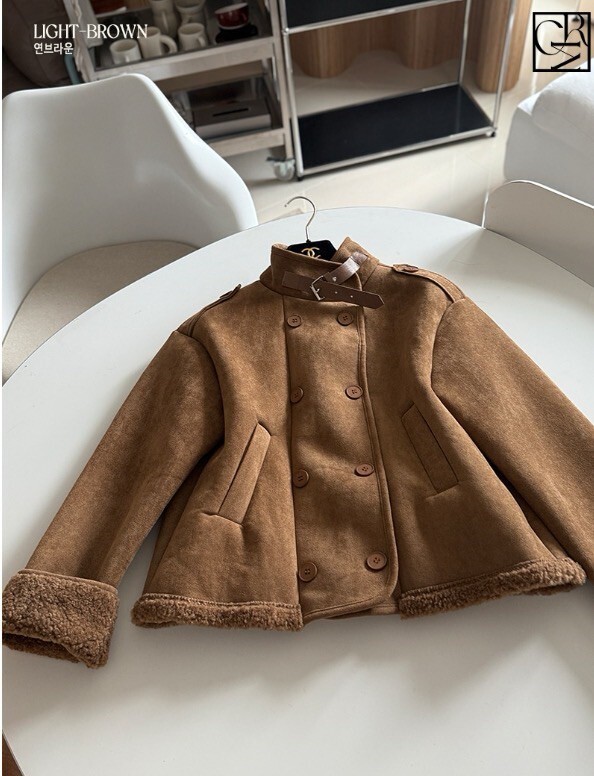 同色系QQ毛雙排釦立領釦帶造型外套-F / 3色