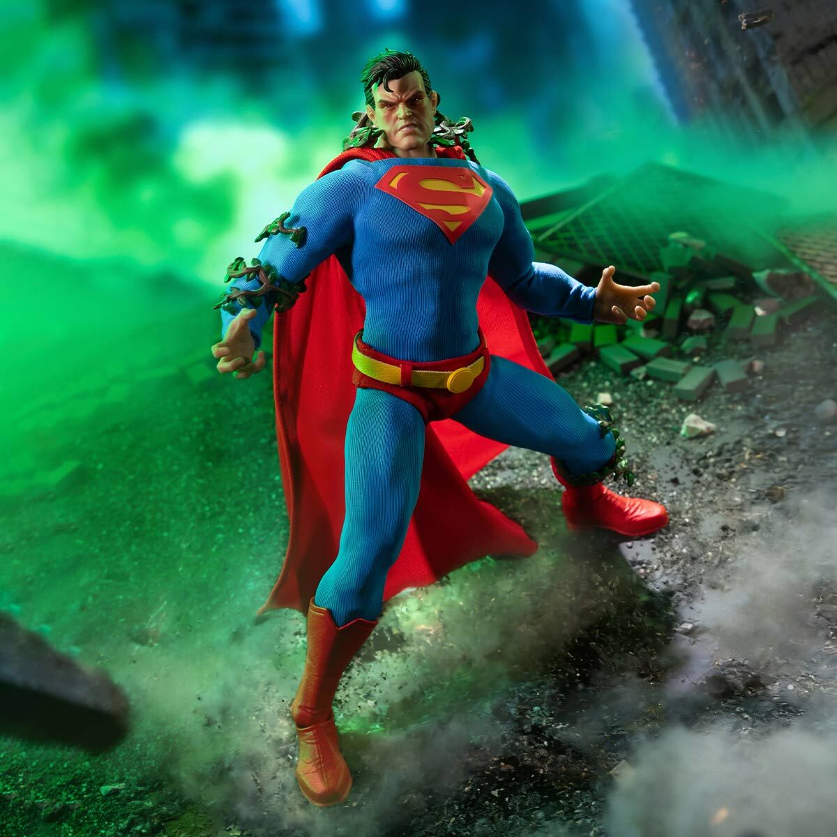 POP MART X Gong Studio 1/12 Superman Hush Action Figur