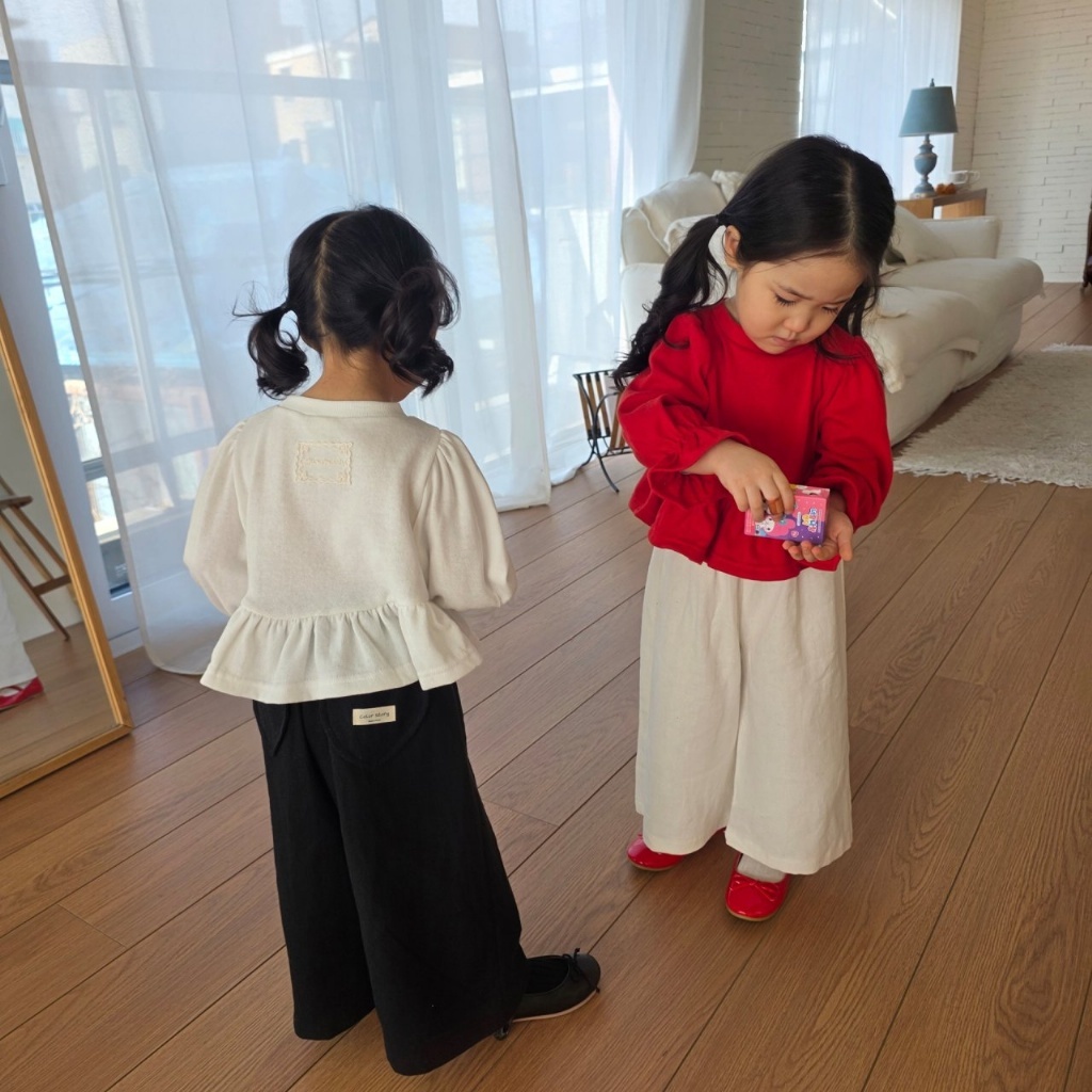 正韓春COLOR 兩色愛心口袋小寬褲