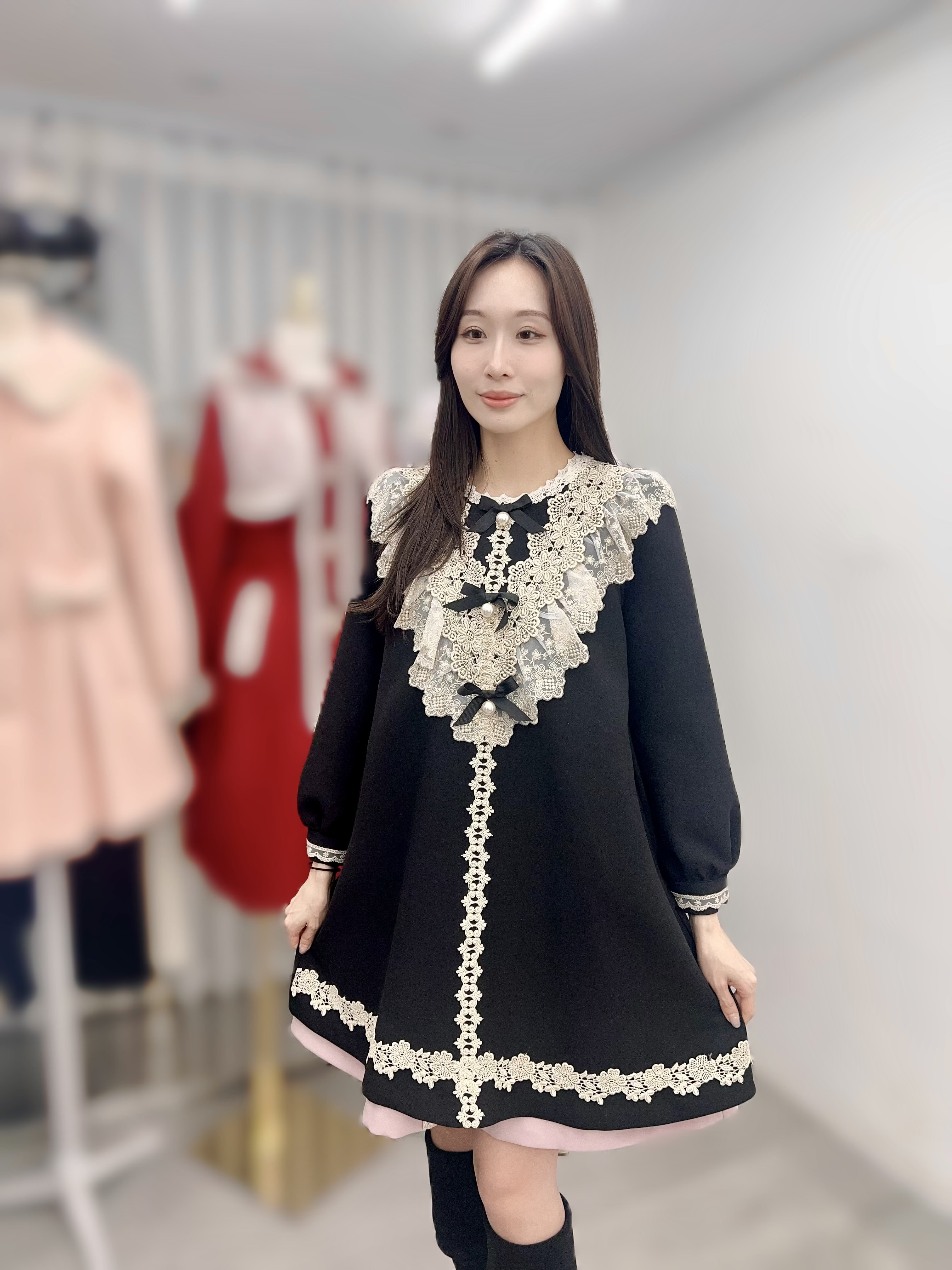 P30  胸42   腰 48  HIP56   長34.5 $599 (一口價)