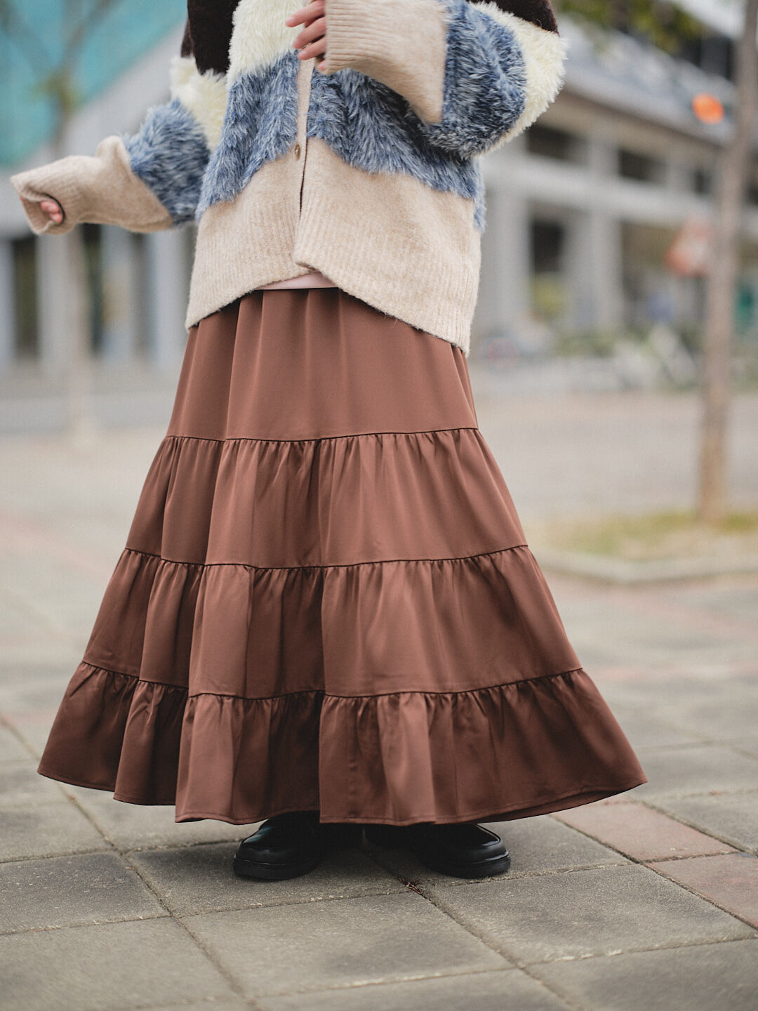 (限量補貨)流光溢彩！啞光緞面層疊裙