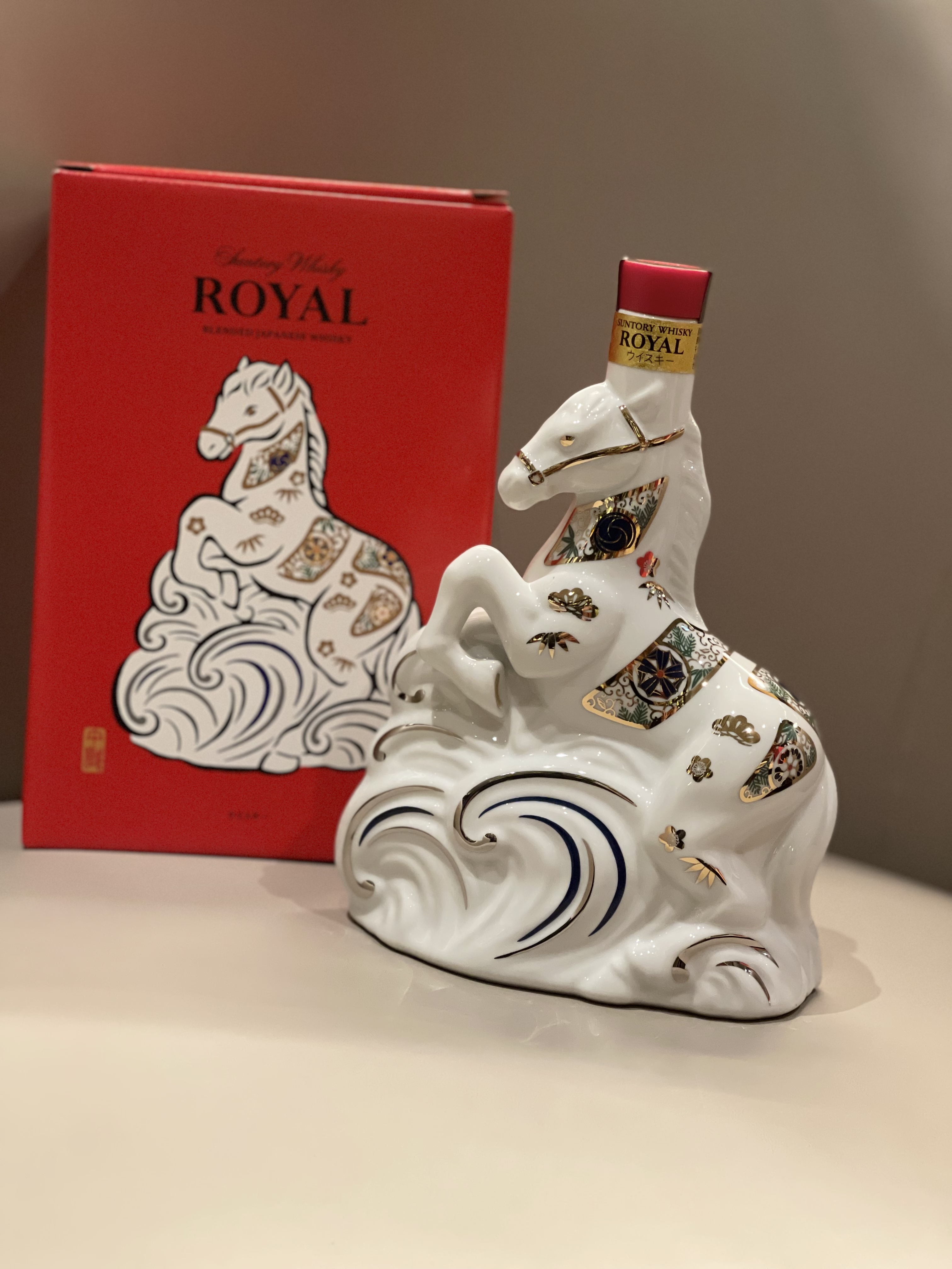 三得利 馬年 2026紀念瓷瓶  威士忌