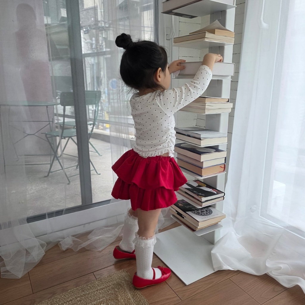 正韓春COLOR 兩色合身波點上衣