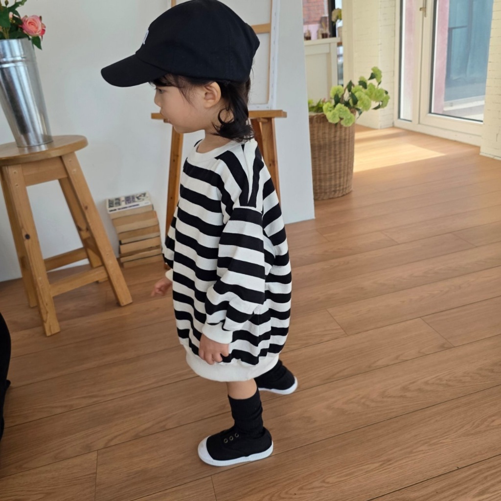 正韓春COLOR 兩色日系寬鬆感中長版上衣