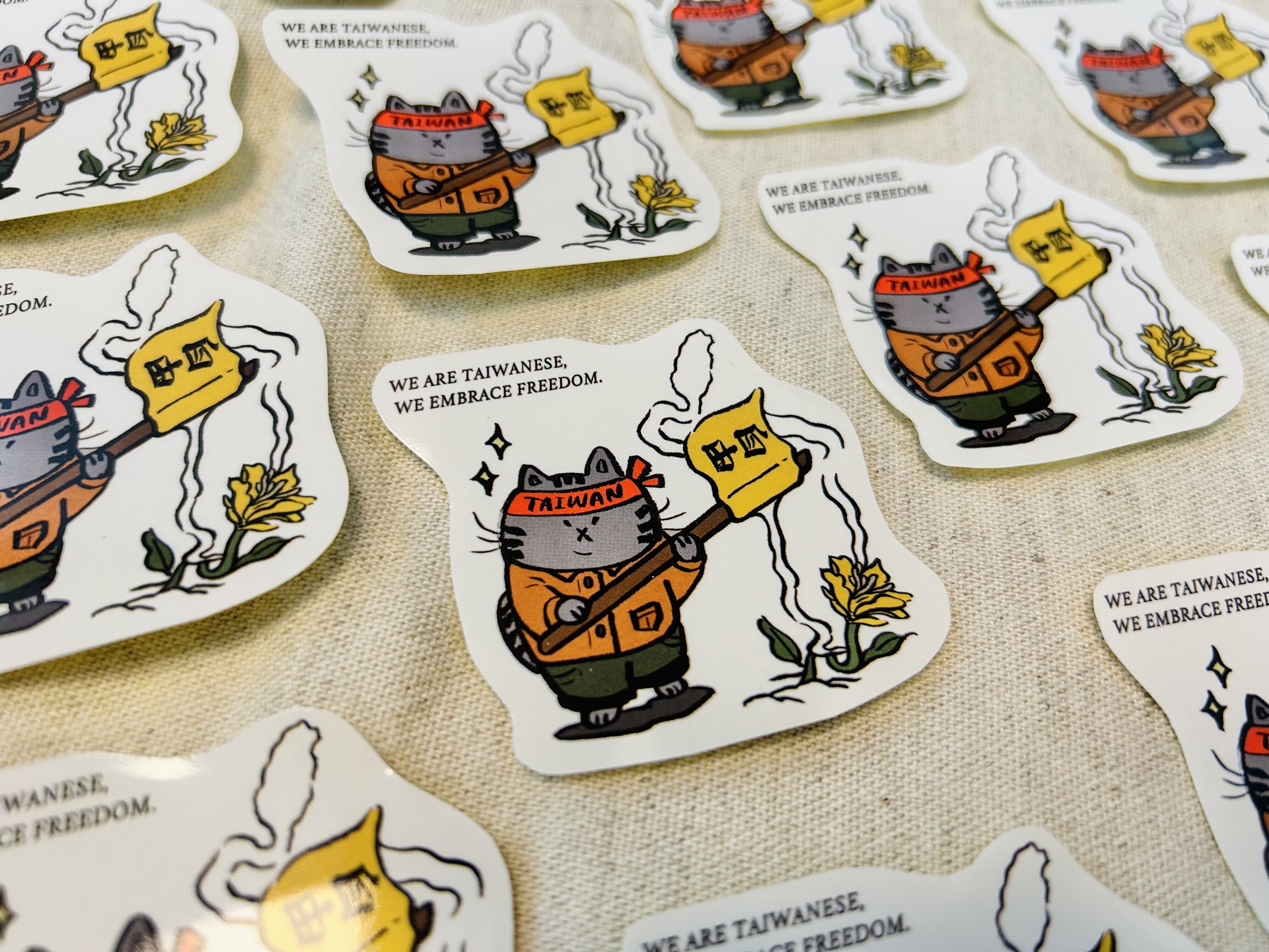 貓貓自由 貼紙 單張入｜黃灻 台灣