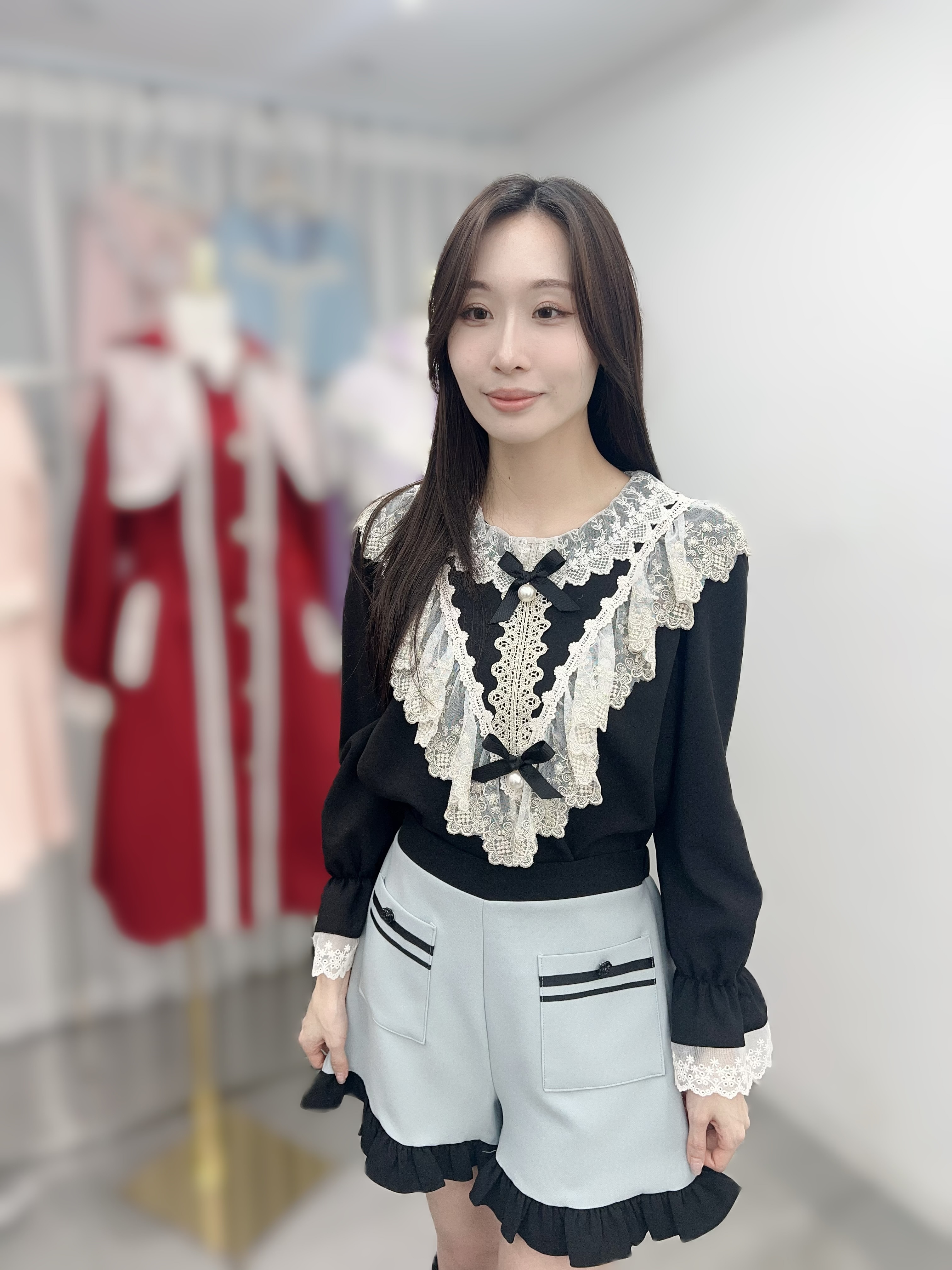 P09  胸42 長26 $509 (一口價)