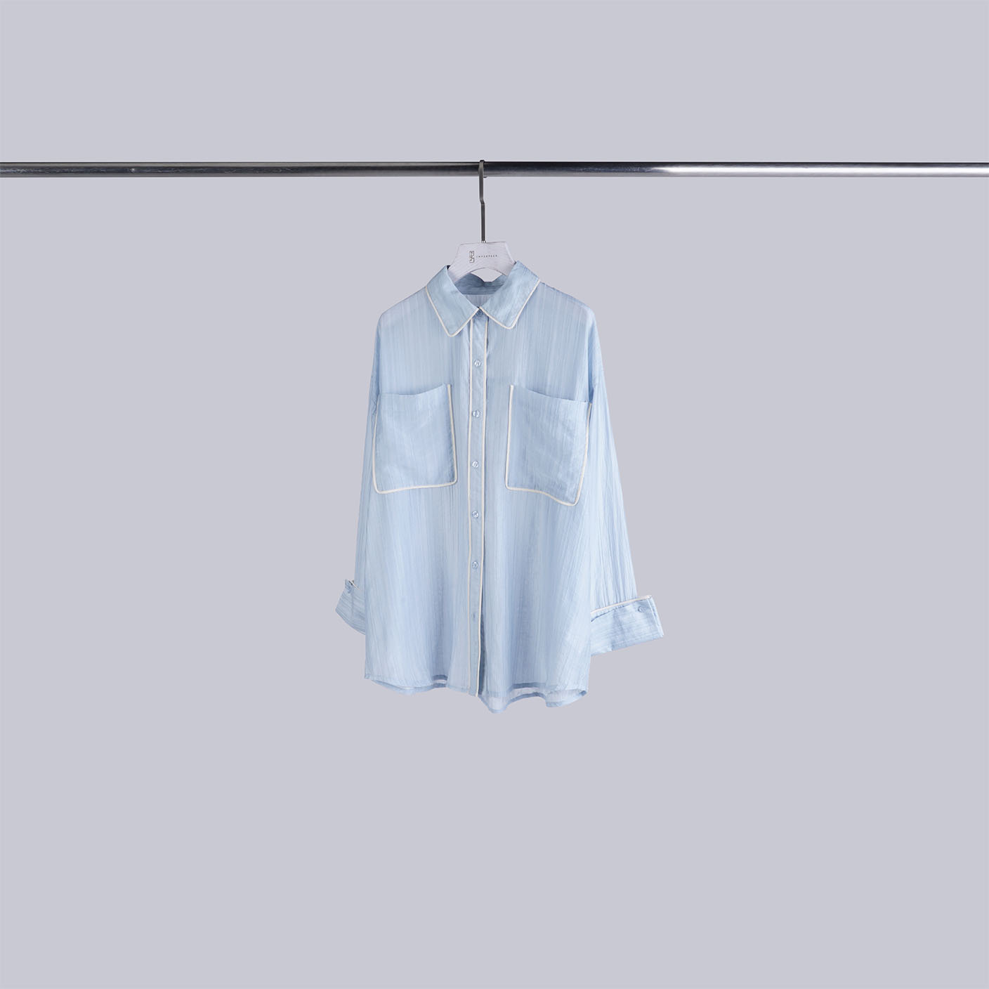 質感壓紋撞色滾邊襯衫 | 淺淺藍