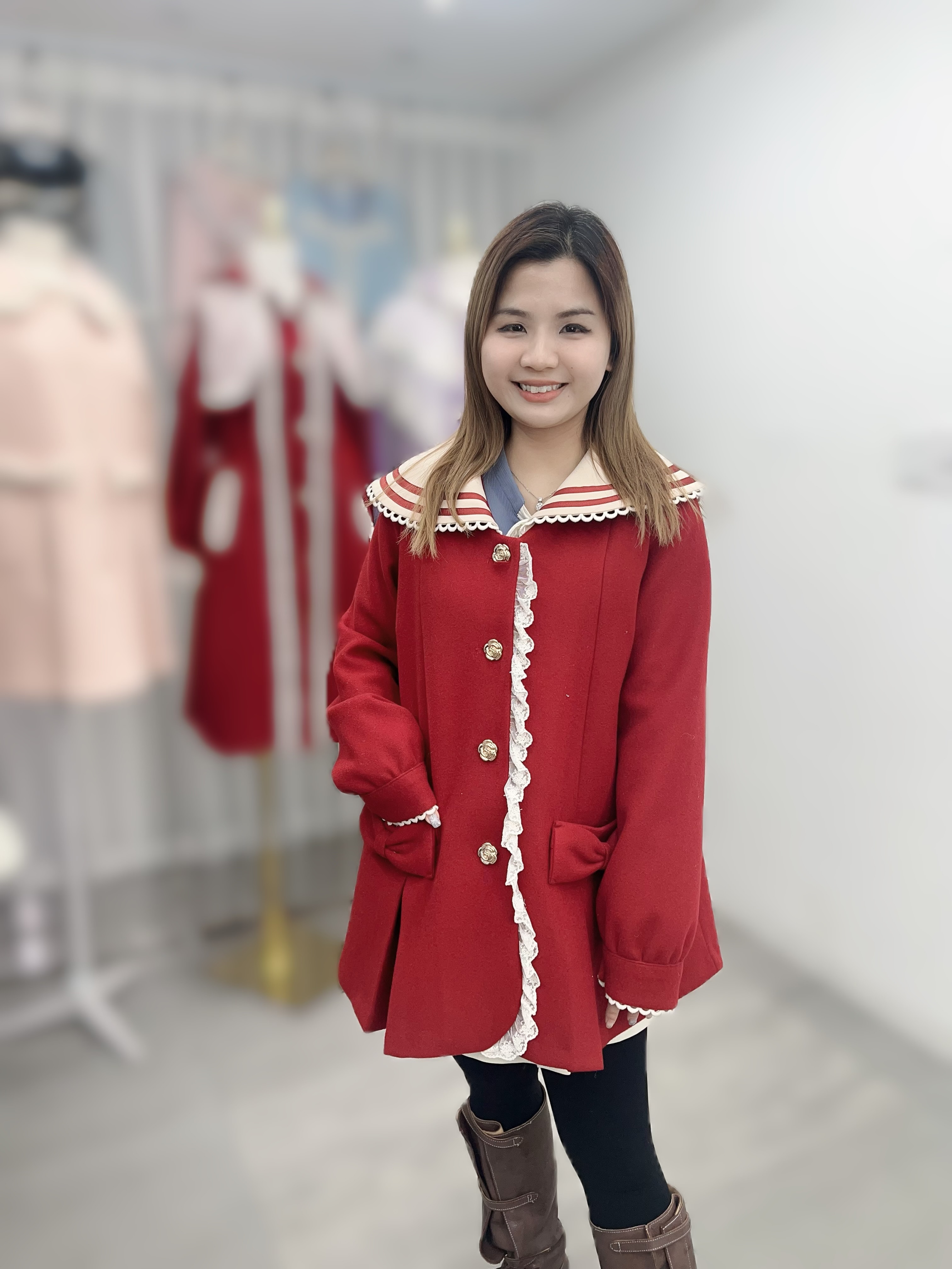 P26  羊毛30 %  胸42  長28 $999 (一口價)  叻叻價