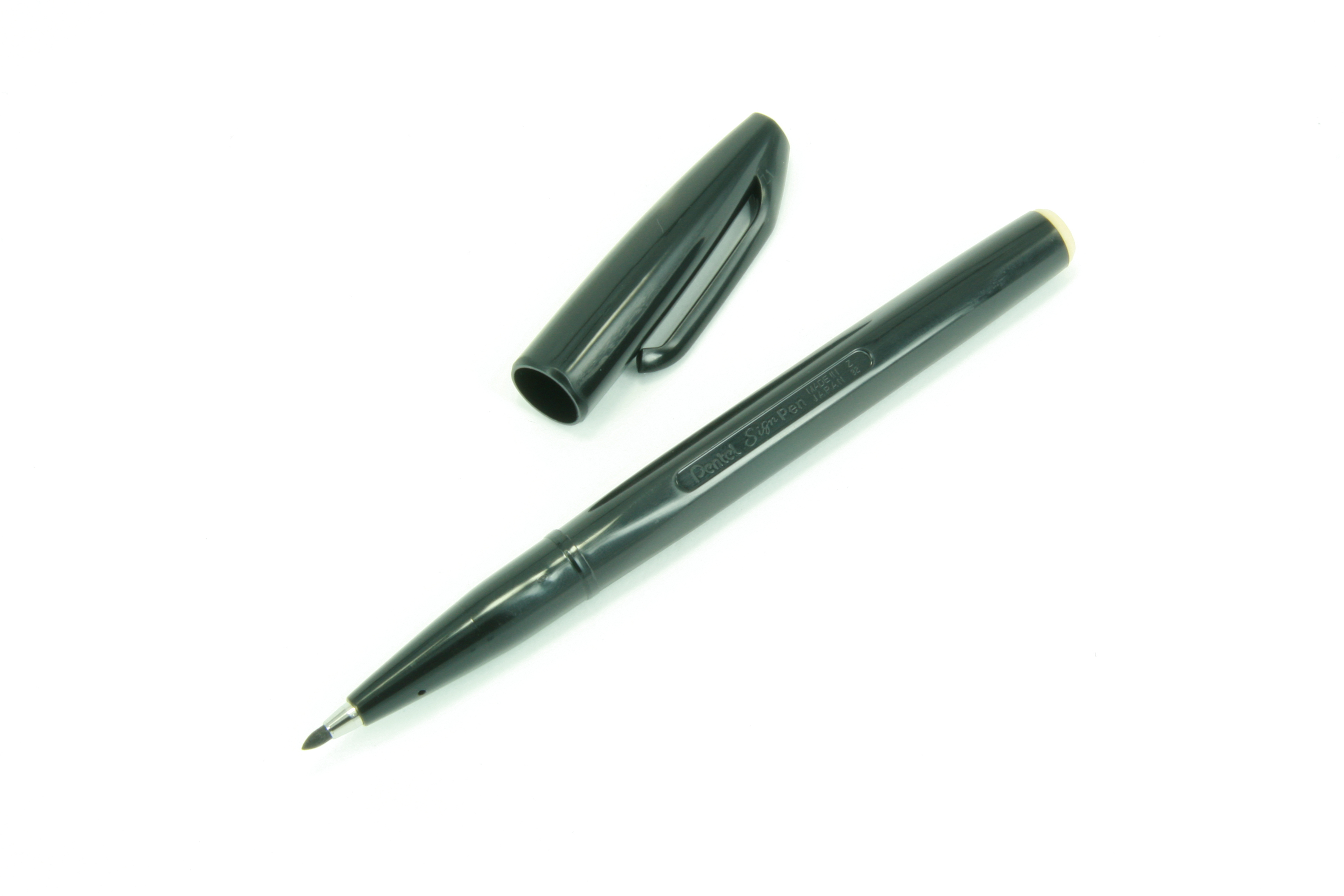PENTEL S520  簽字筆 - 黑色  2.0mm 507352150