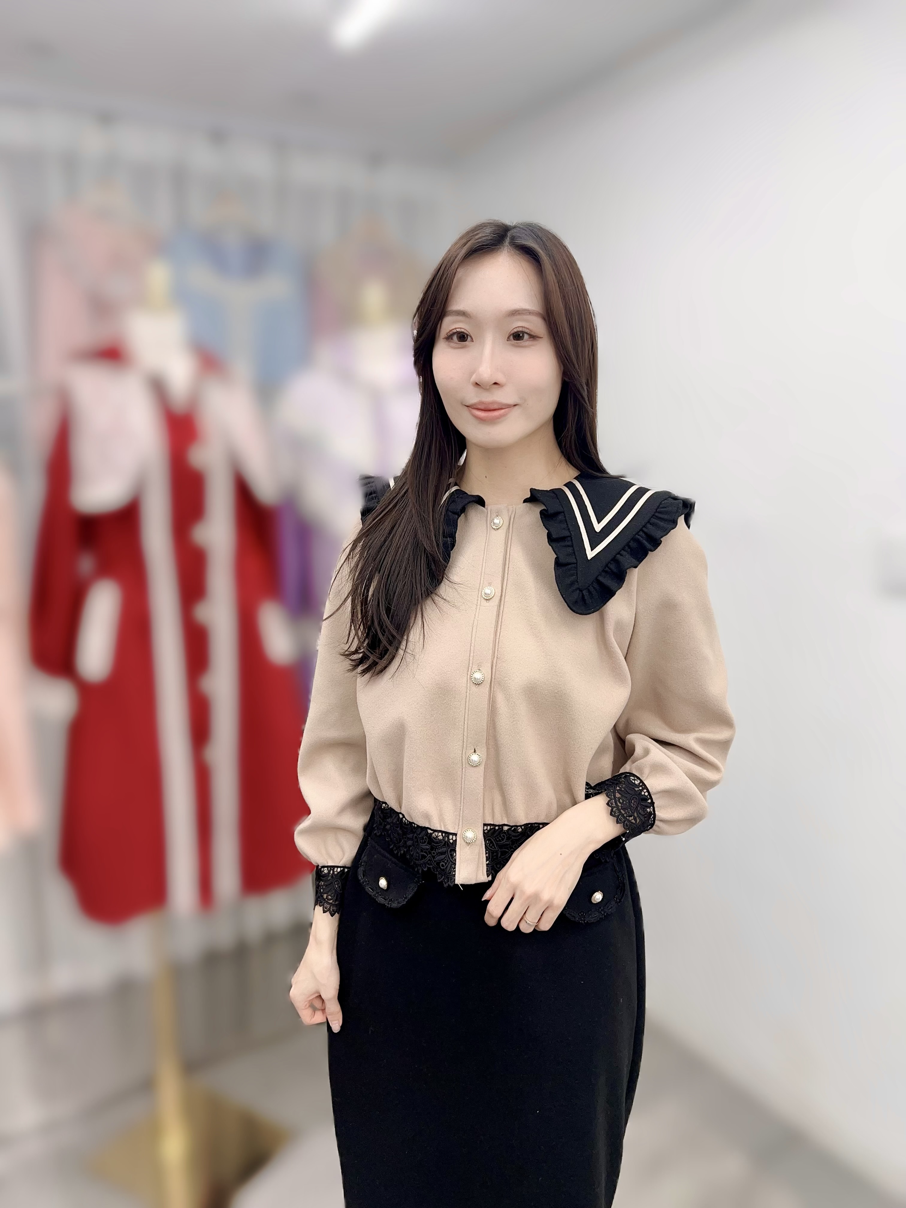 P04   羊毛30% 胸42 長19 $579 (一口價)