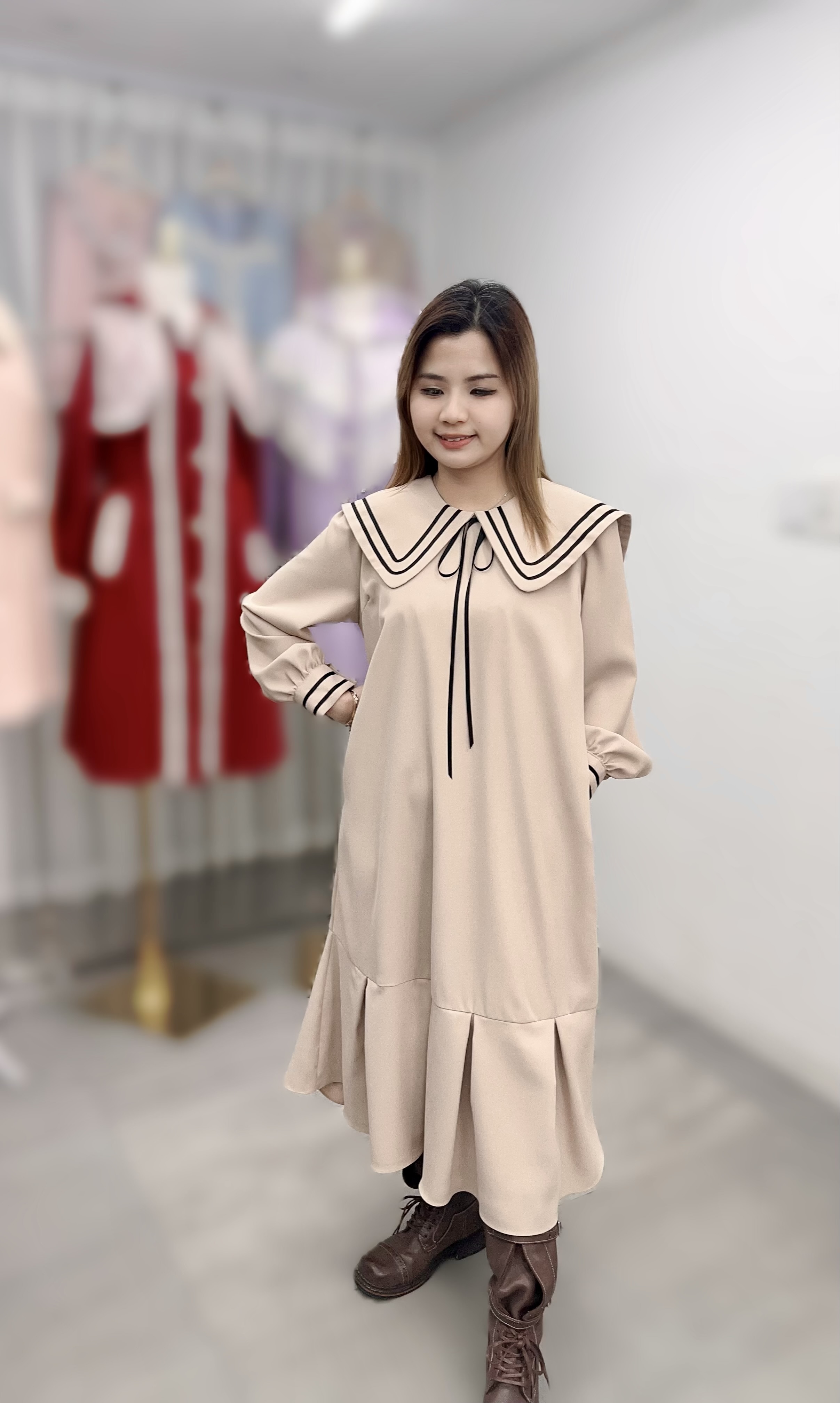 P08  胸42 腰48 HIP 52 長44 $599 (一口價)