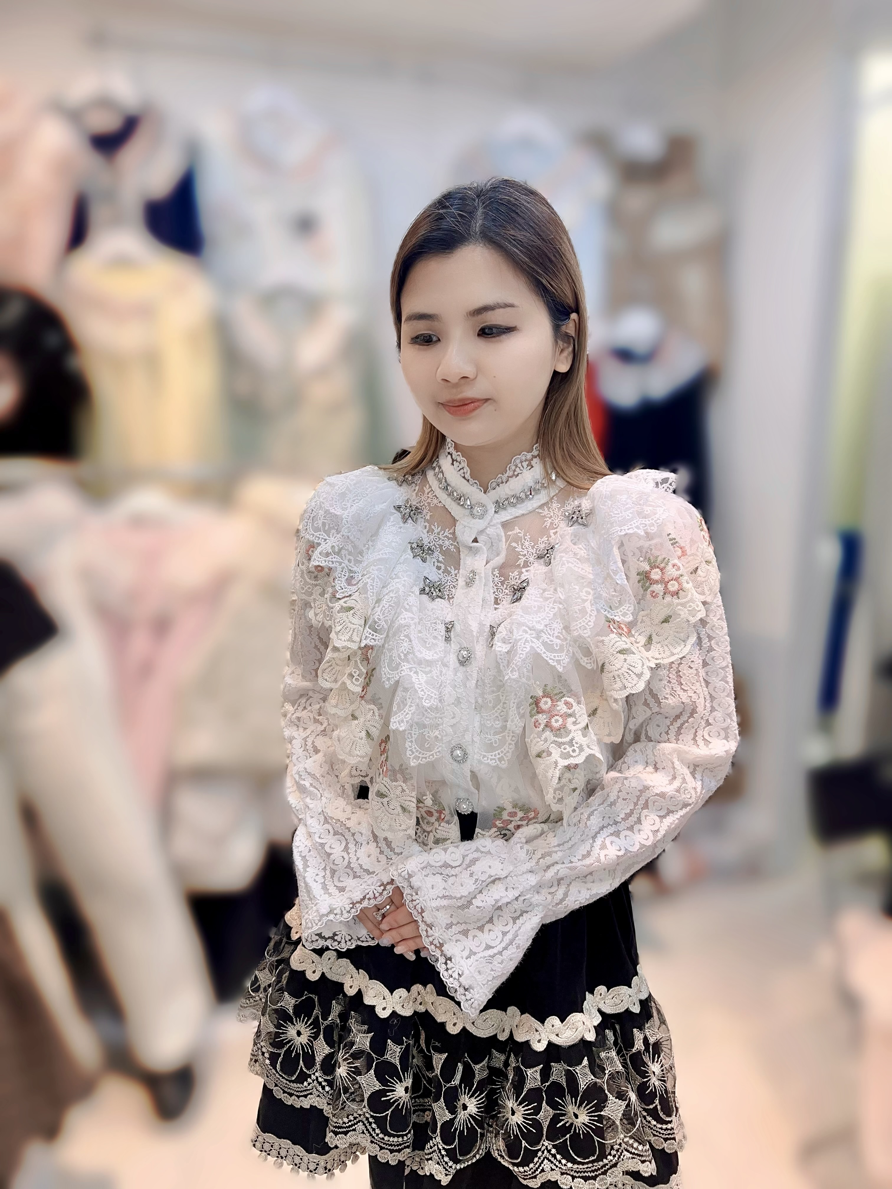 ED01 胸38-43 長24 $429 (一口價)