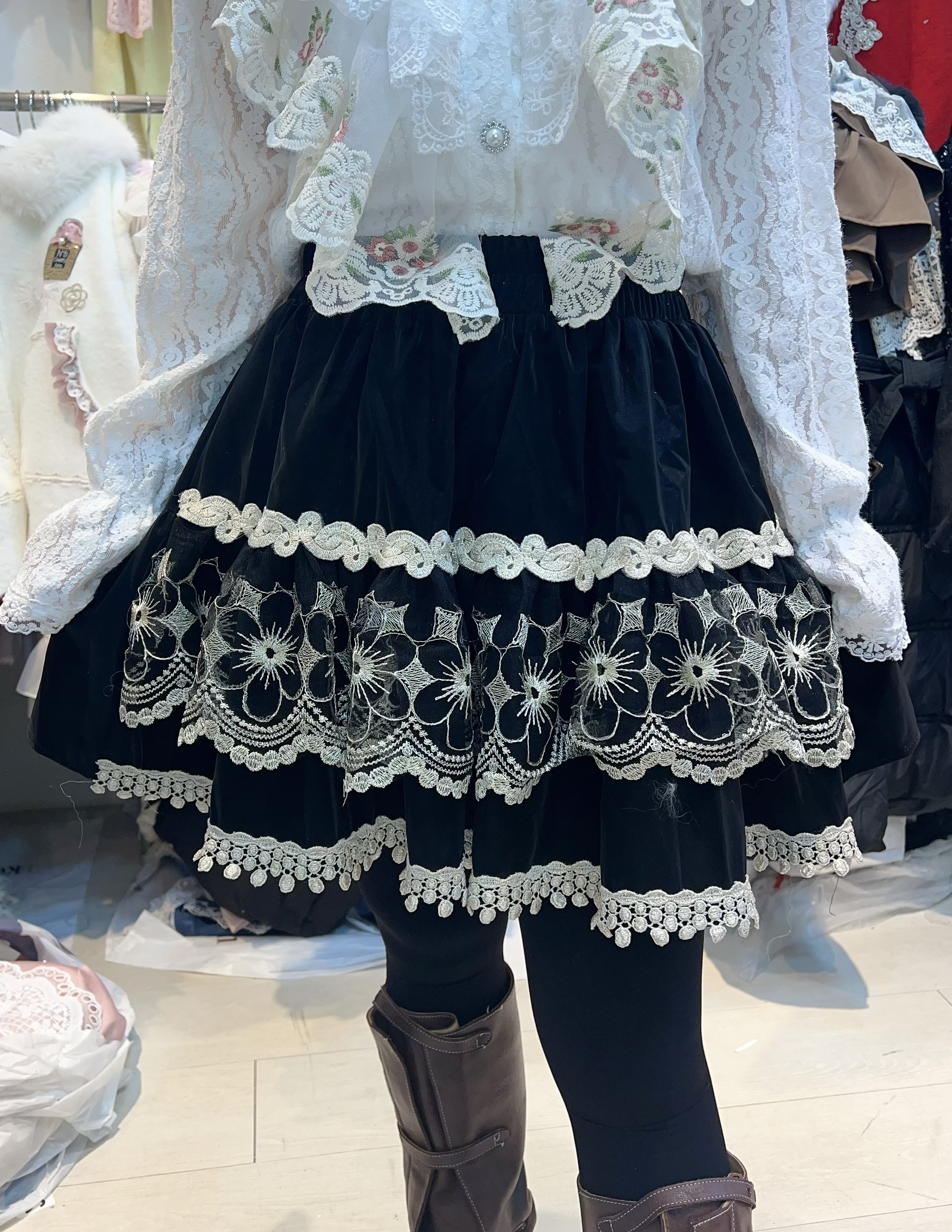 ED02  裙褲 23-41 HIP44 長16.5 $419 (一口價)