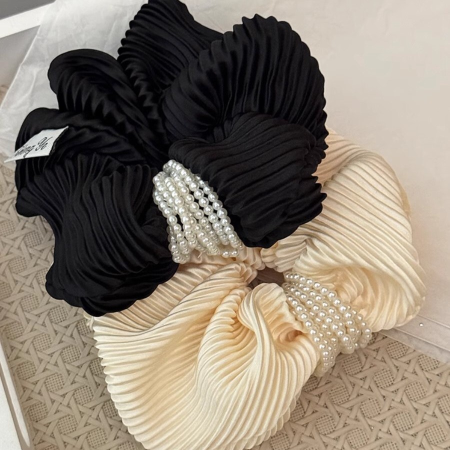 [2 FOR RM10] Pearl Textured Ruched Scrunchie