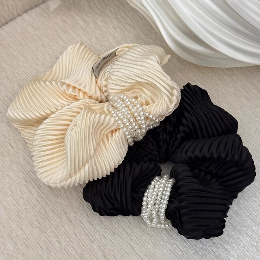 [2 FOR RM10] Pearl Textured Ruched Scrunchie