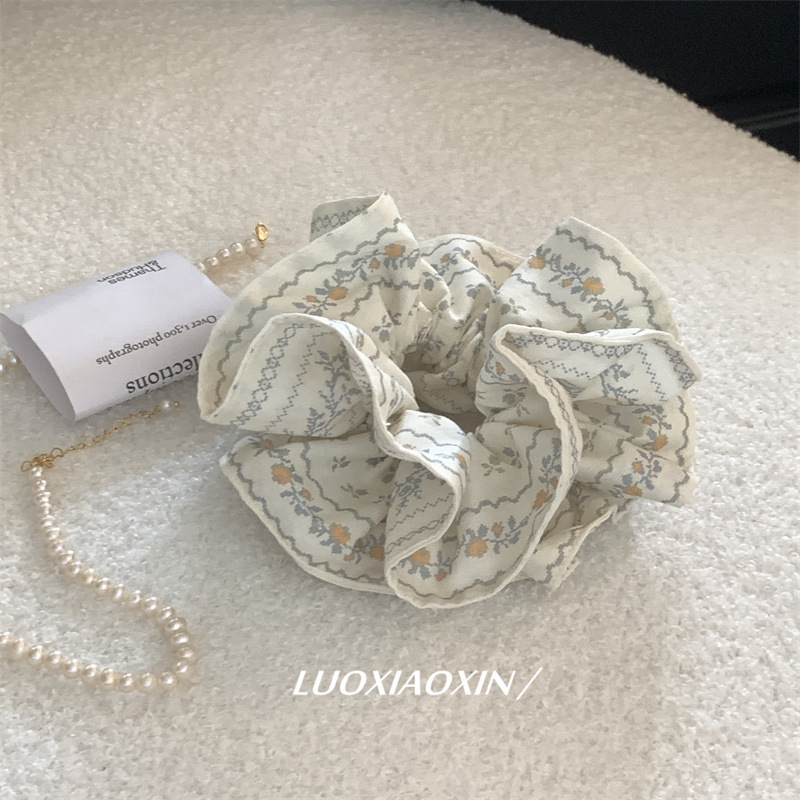 [2 FOR RM10] Forest Floral Scrunchie