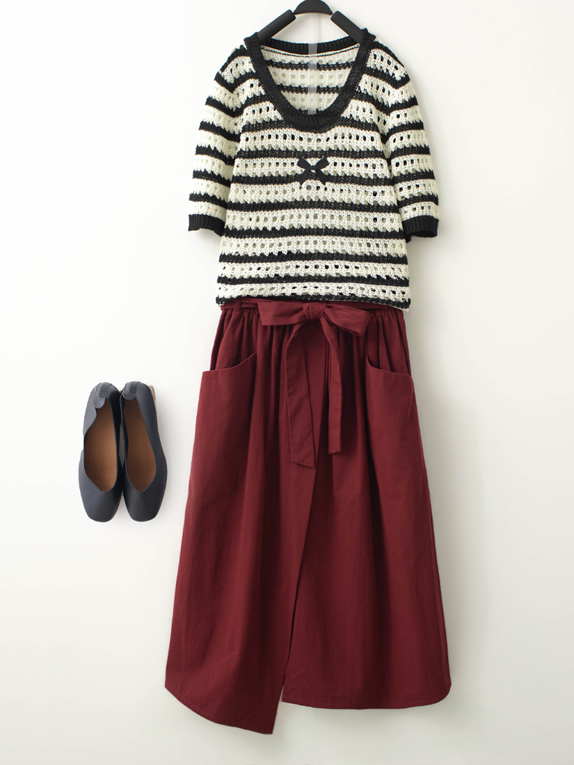 條紋簍空蝴蝶結上衣開衩綁帶A字裙組合