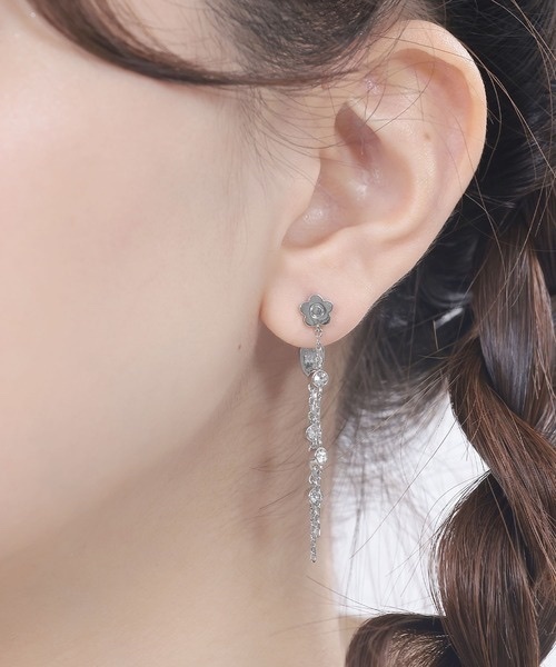 MARY QUANT / Station Bijou Earrings