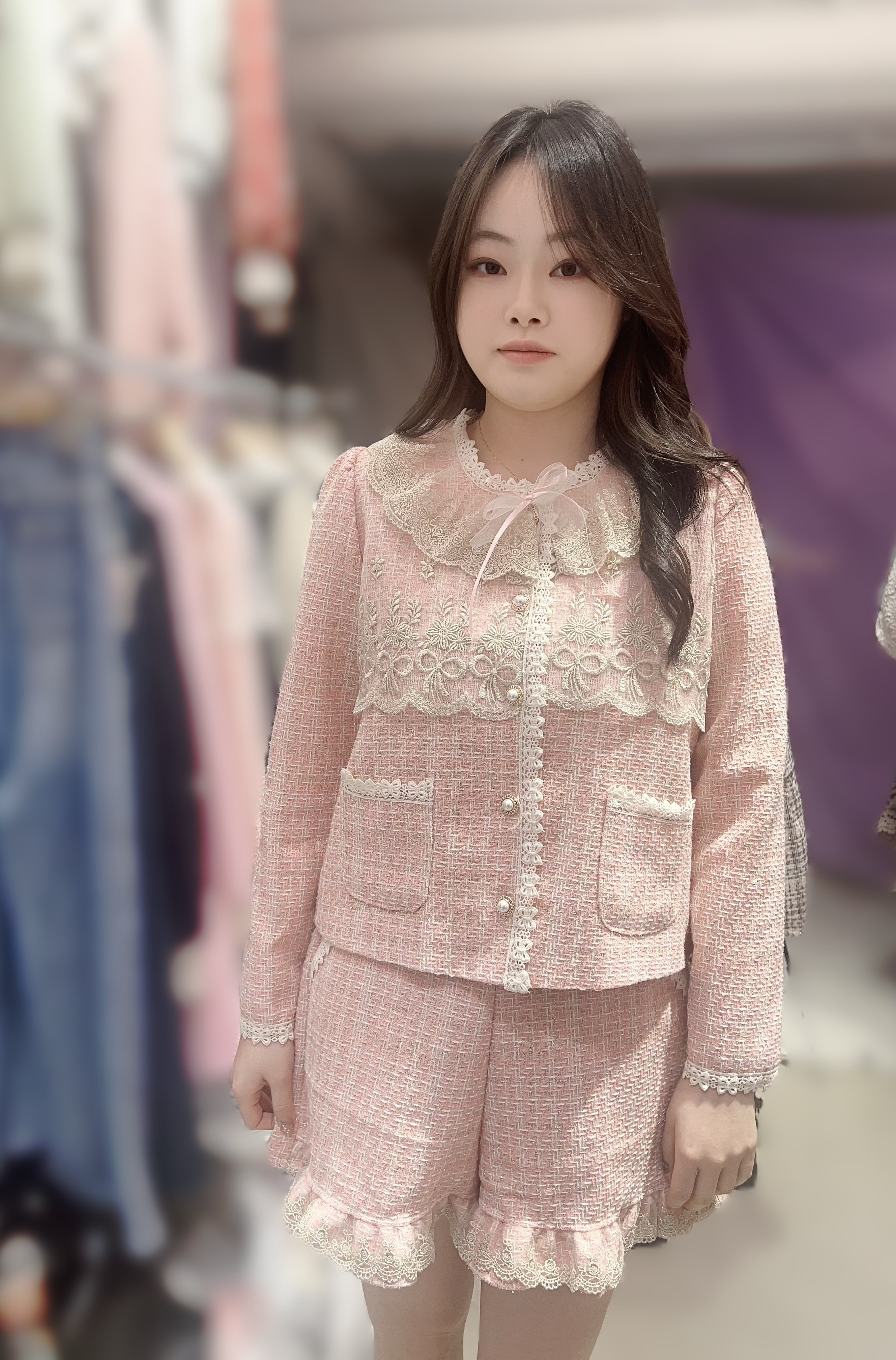 M82 胸43 長22 $599 (一口價)