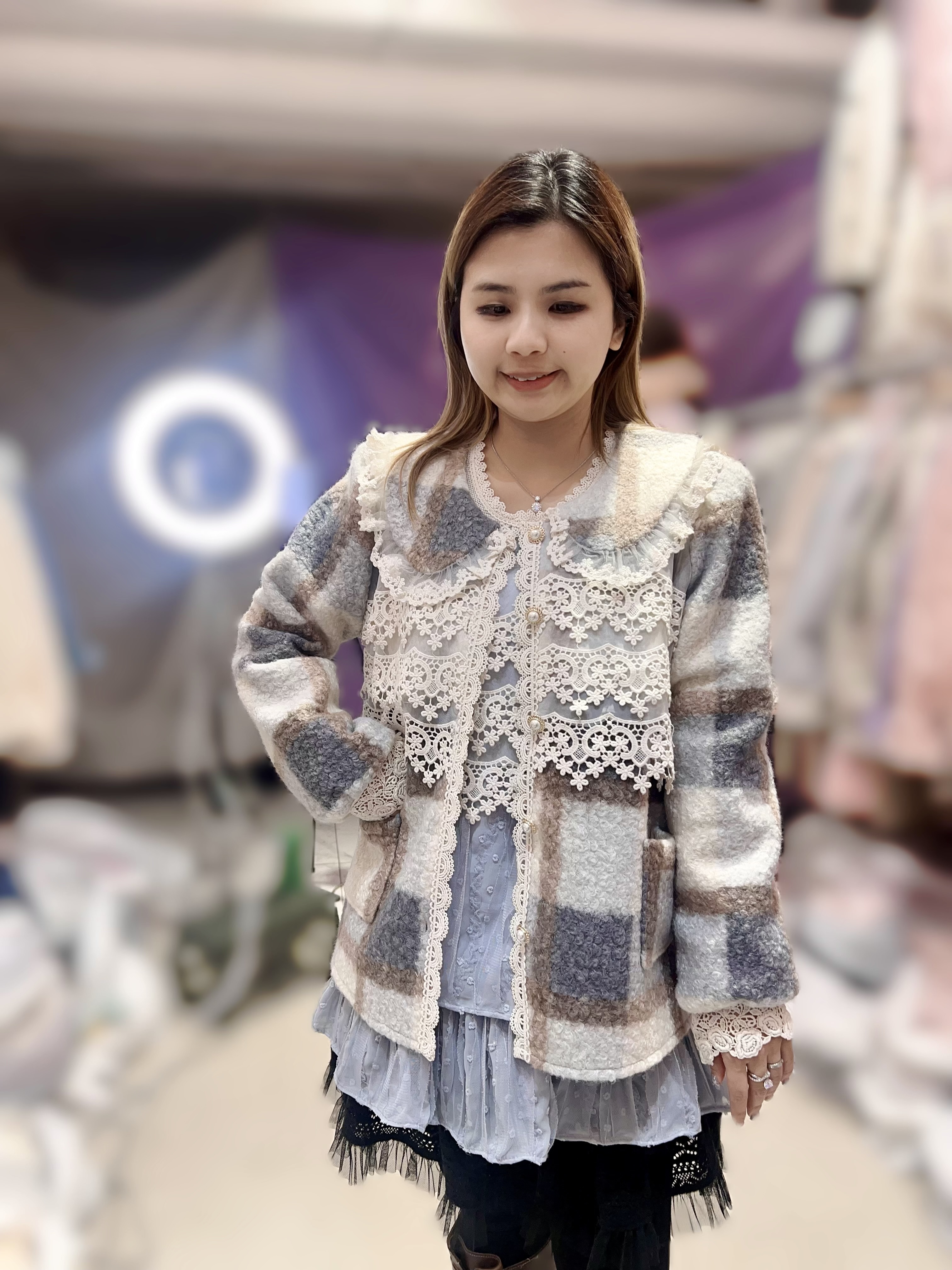 M80 胸43 長25 $599  (一口價)