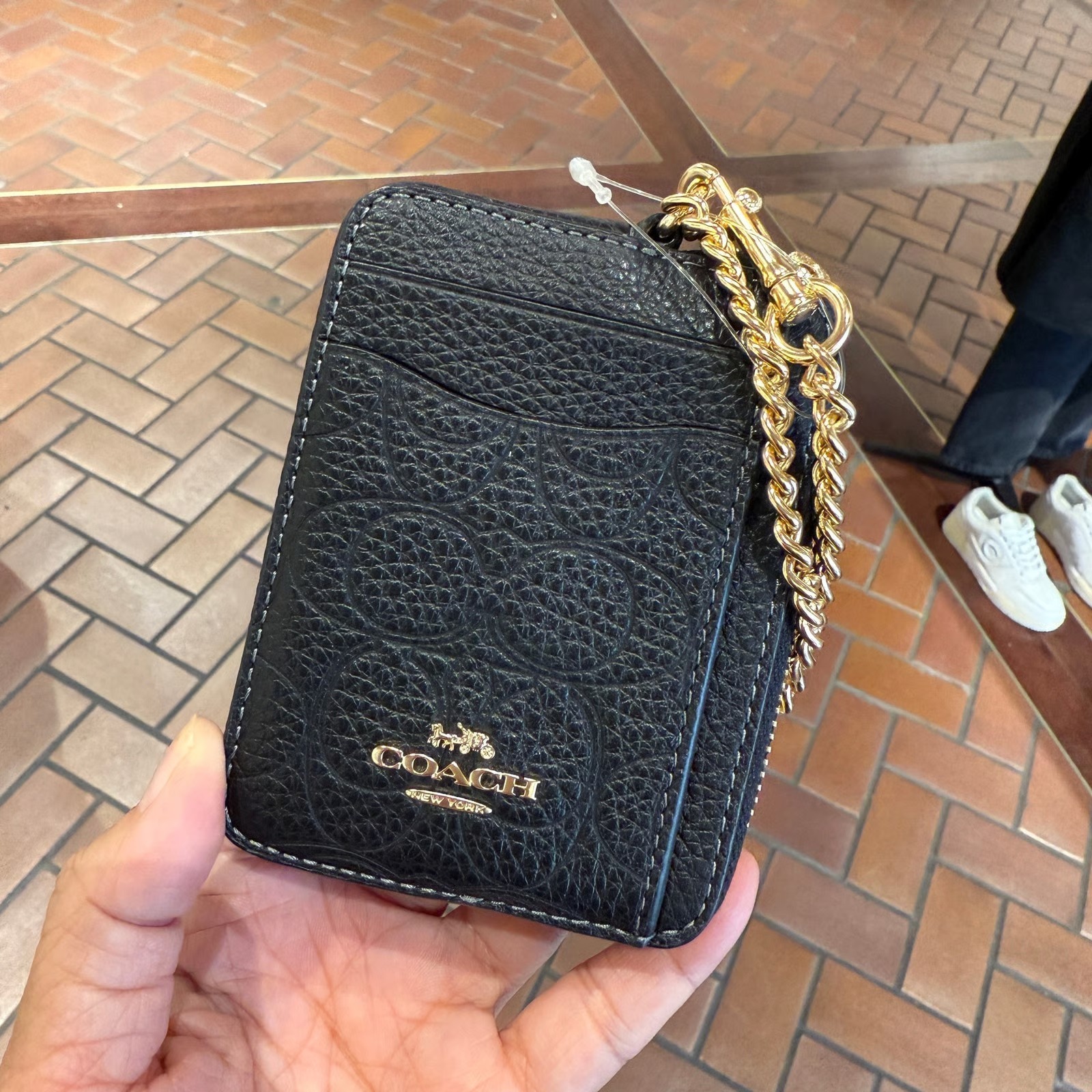 【現貨】COACH H011651 Zip Card Case In Signature Leather