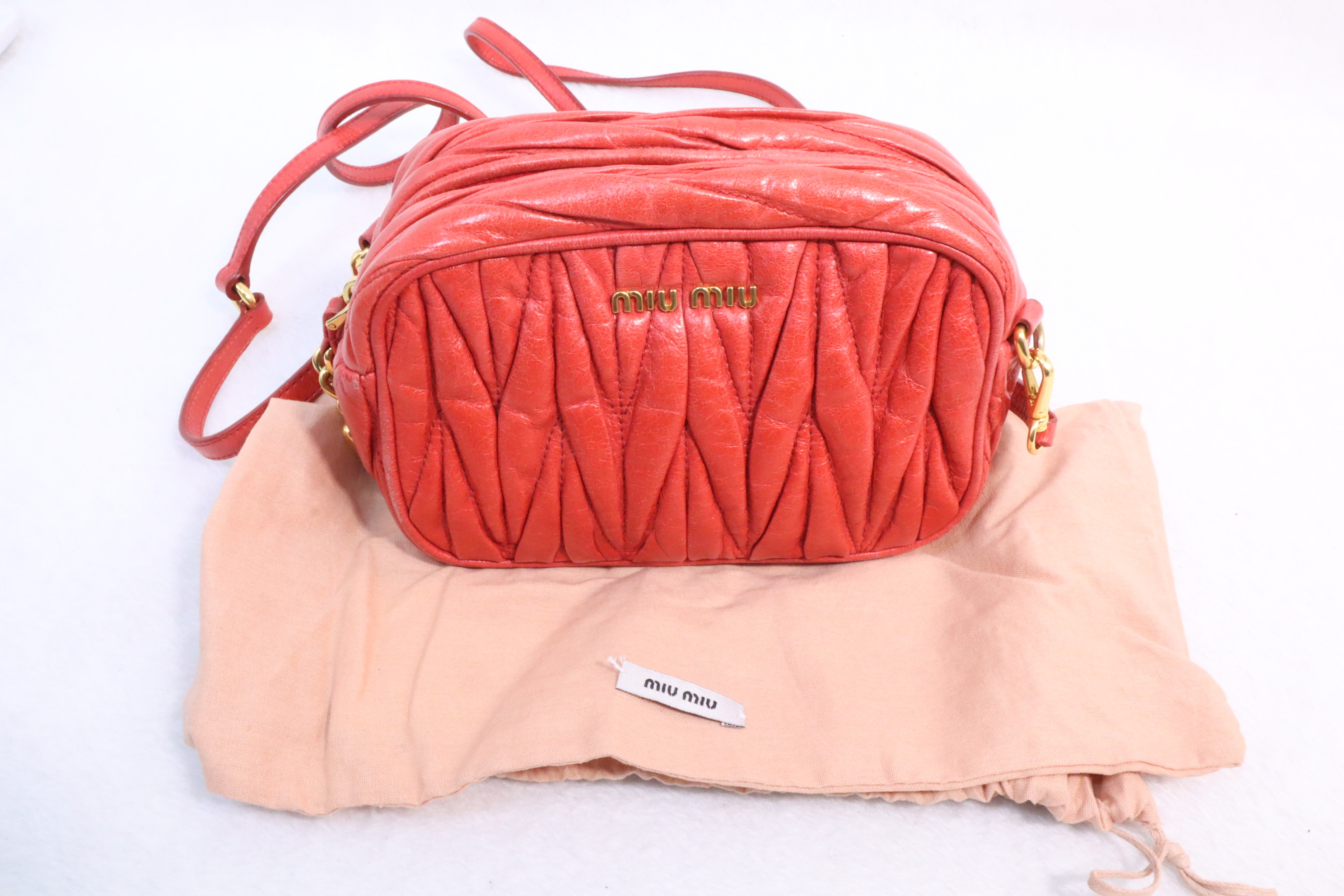 Miumiu bag紅色❤️ （現貨）