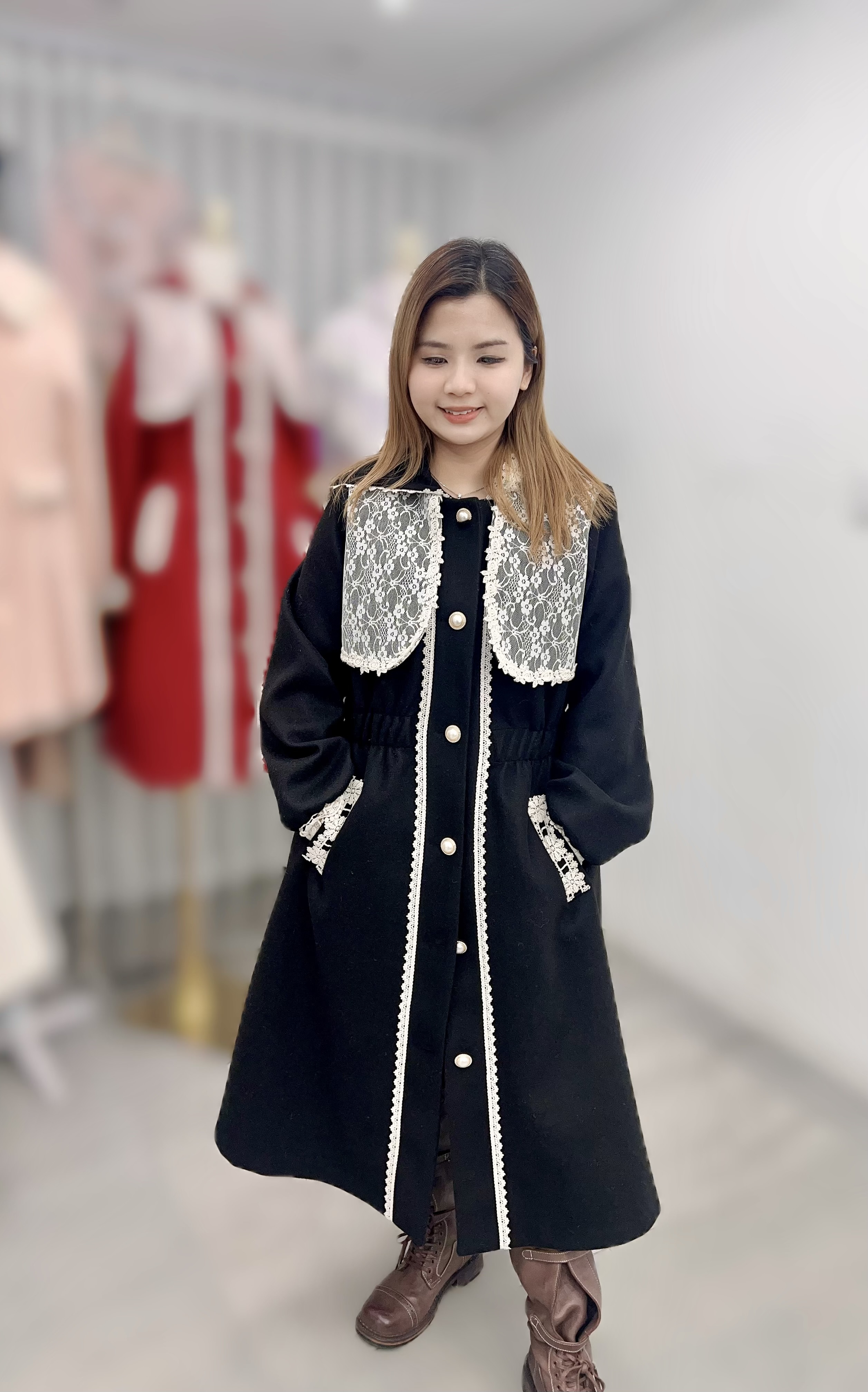 P02  LACE大褸  羊毛30%    胸43  長42 $1199 (一口價)  叻叻價