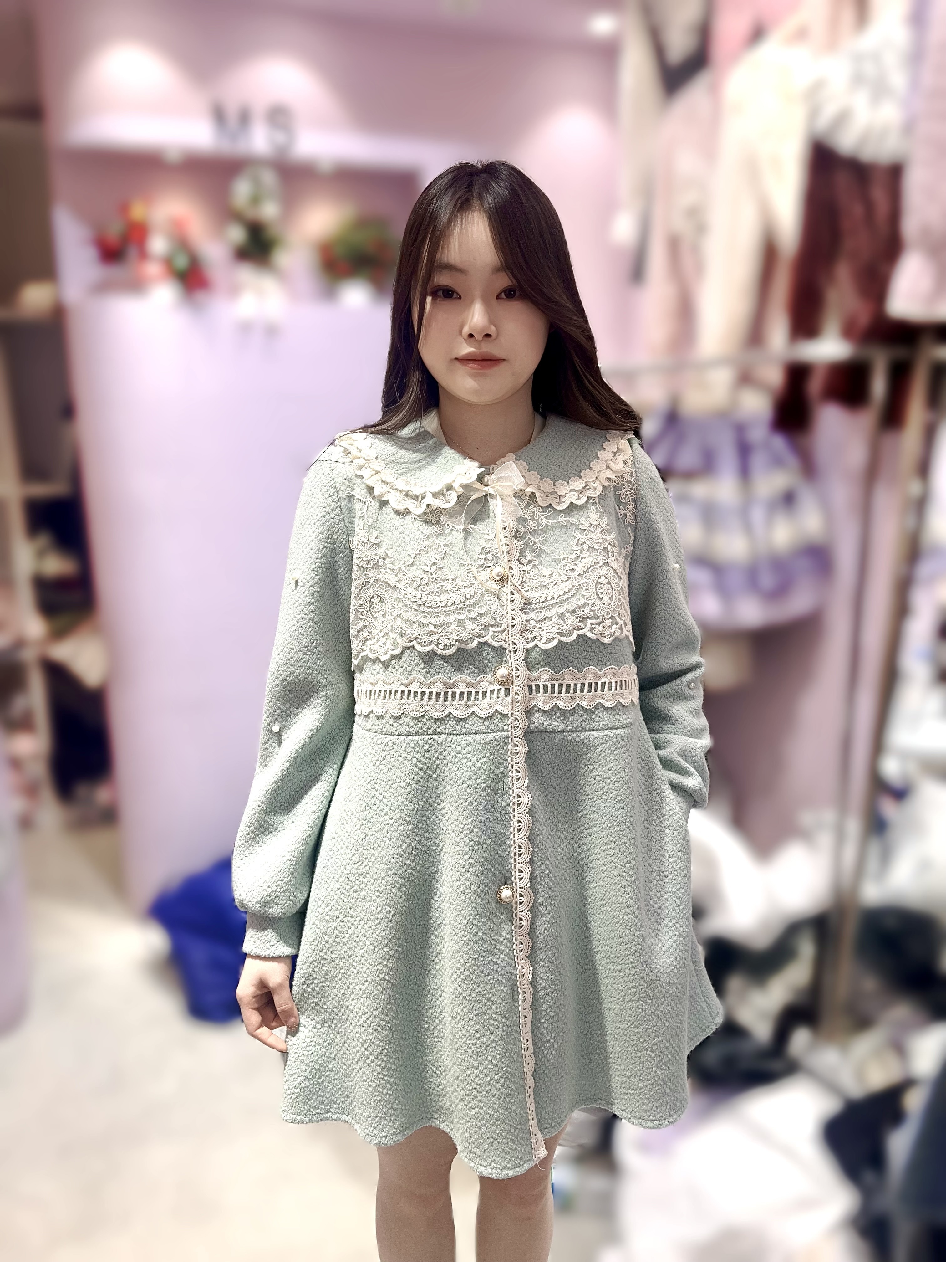 M55   羊40% 胸42 長34    $699 (一口價)