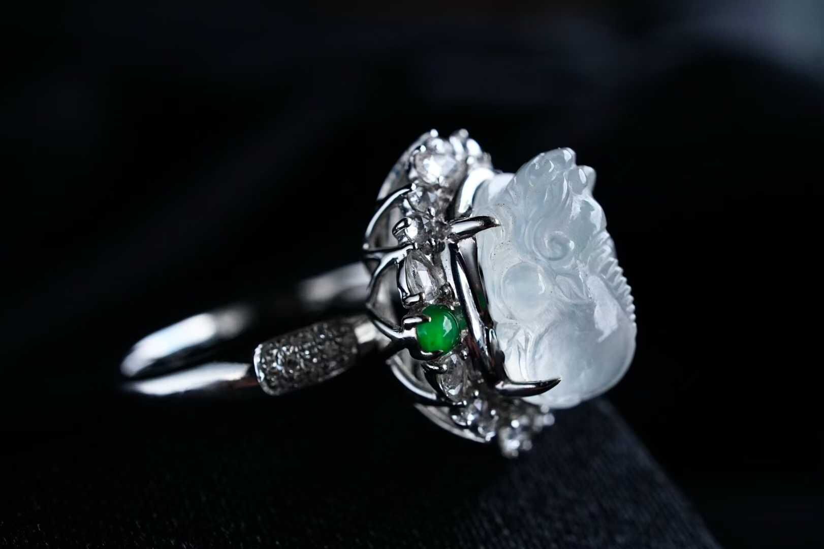 1883 翡翠冰種厚裝貔貅戒指