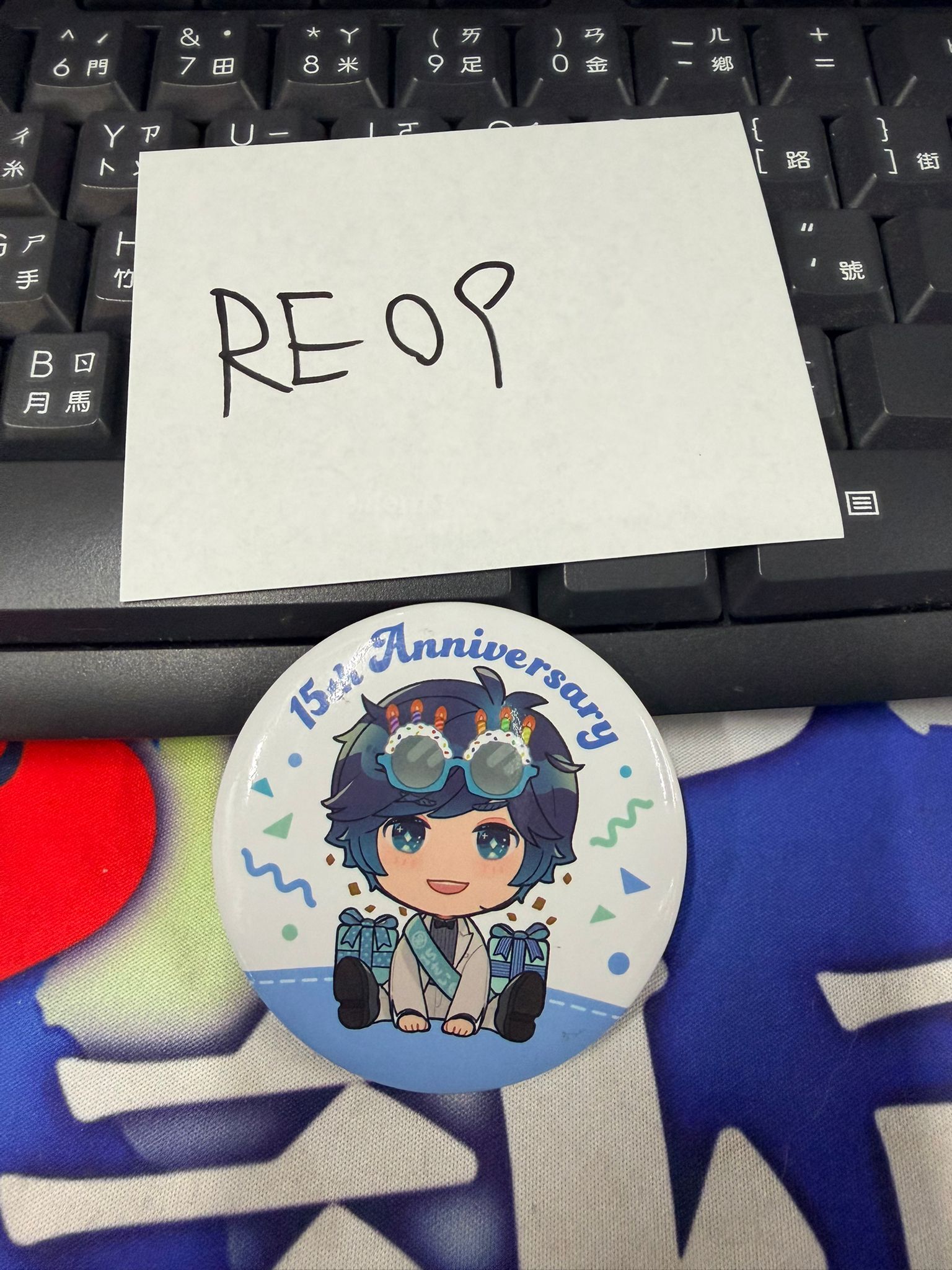 唱見 soraru 襟章 #RE09