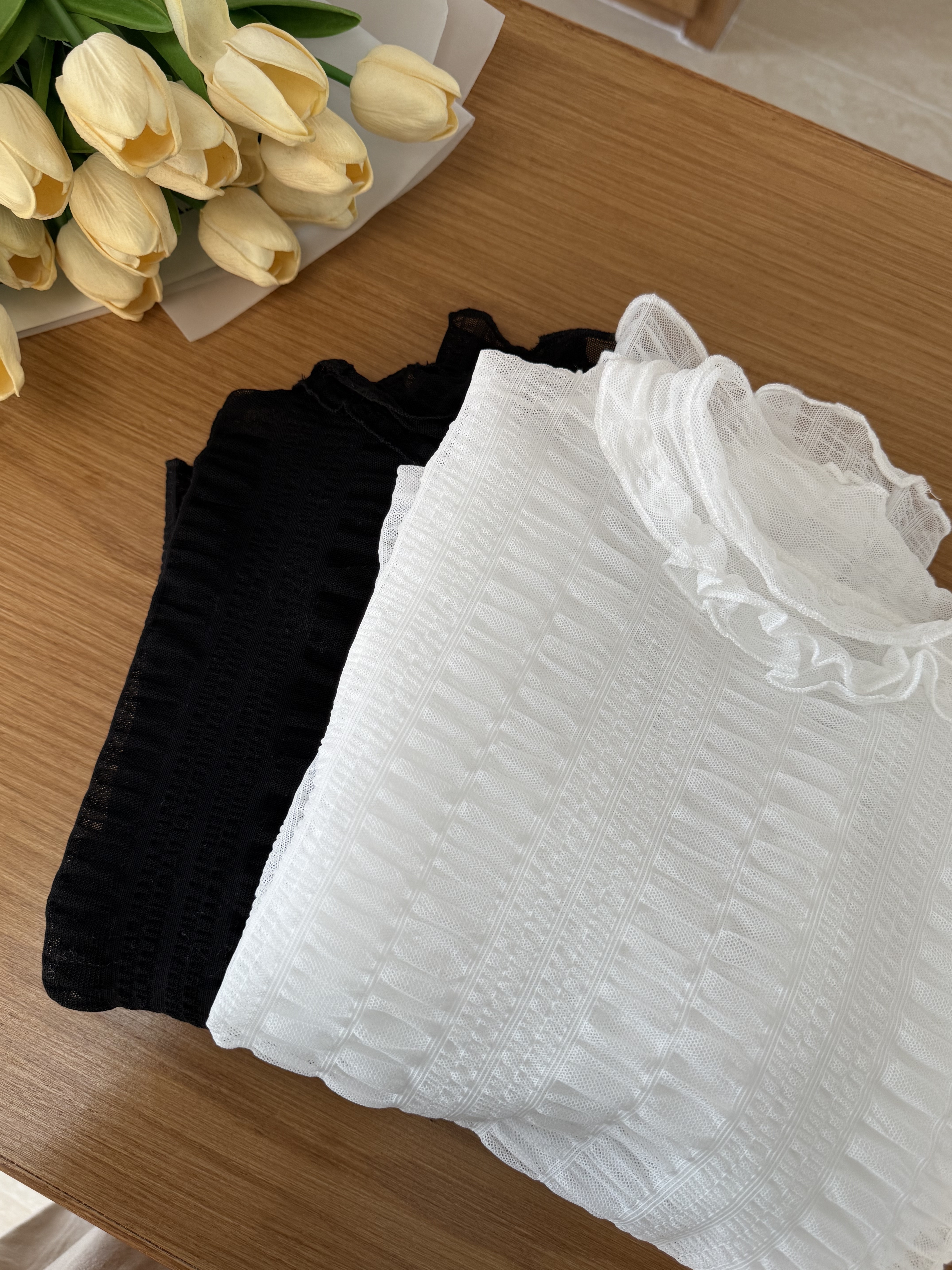 雙層木耳邊透膚打底上衣