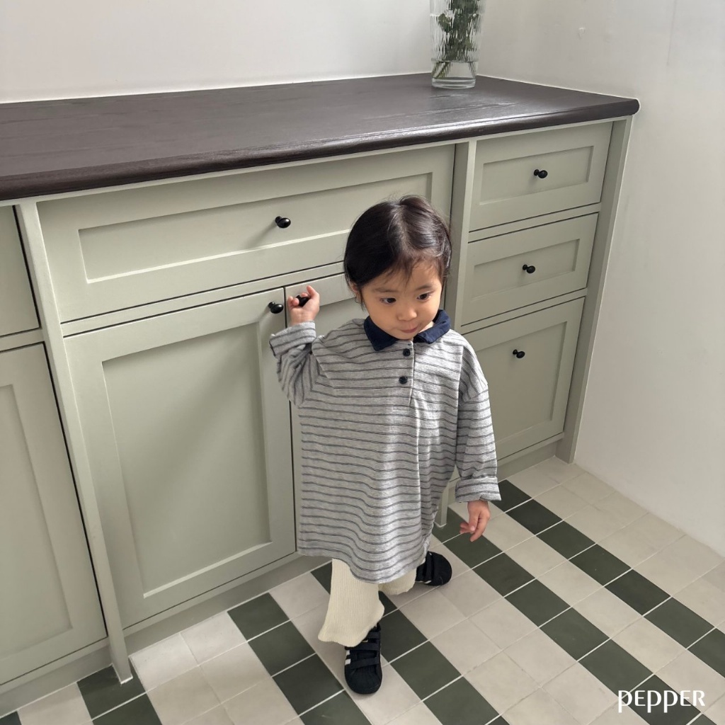 正韓春Pepper  親子裝_兩色慵懶感條紋領子上衣
