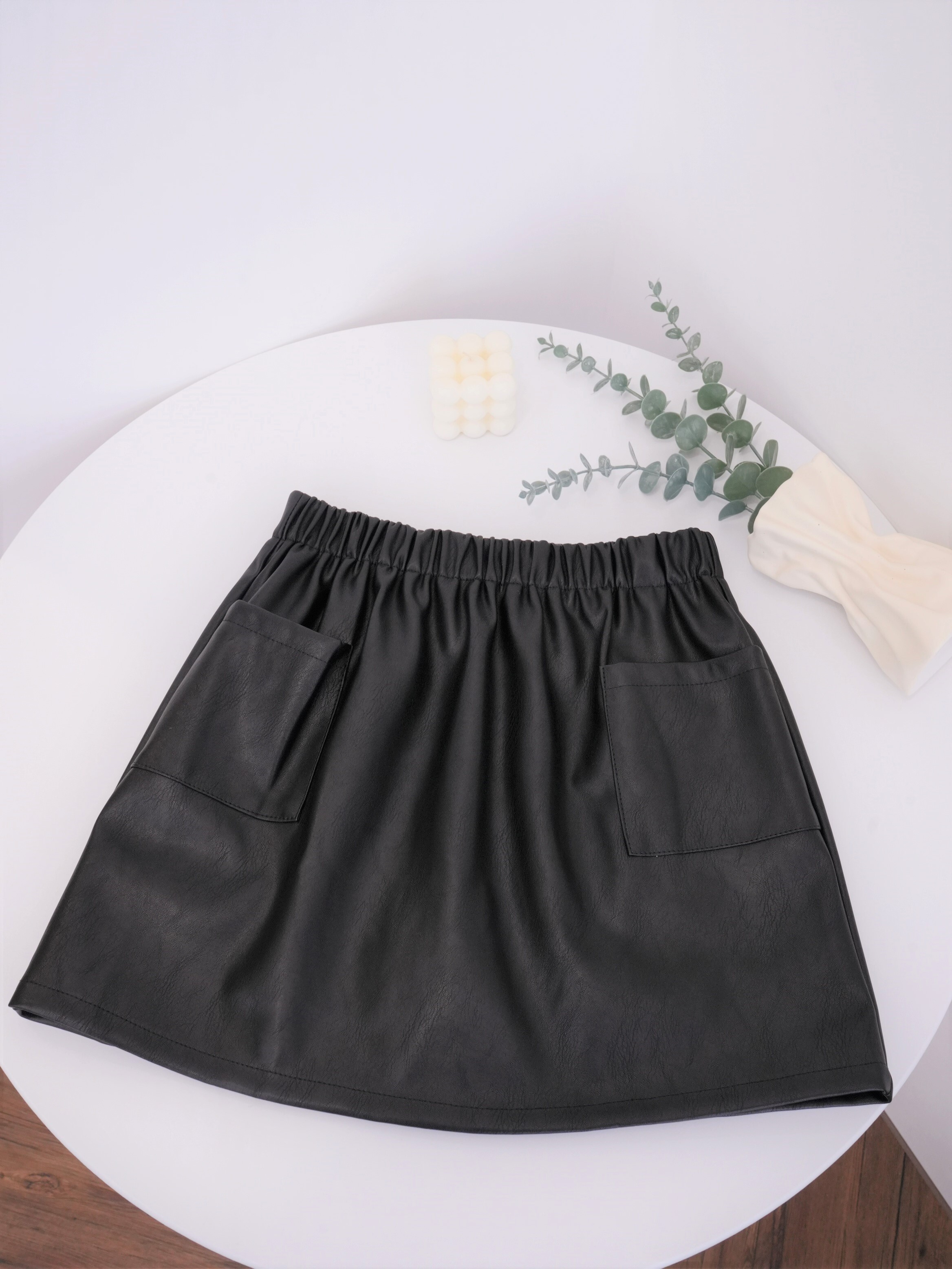 法朵Fado shop｜工裝口袋皮質褲裙 485A003 黑