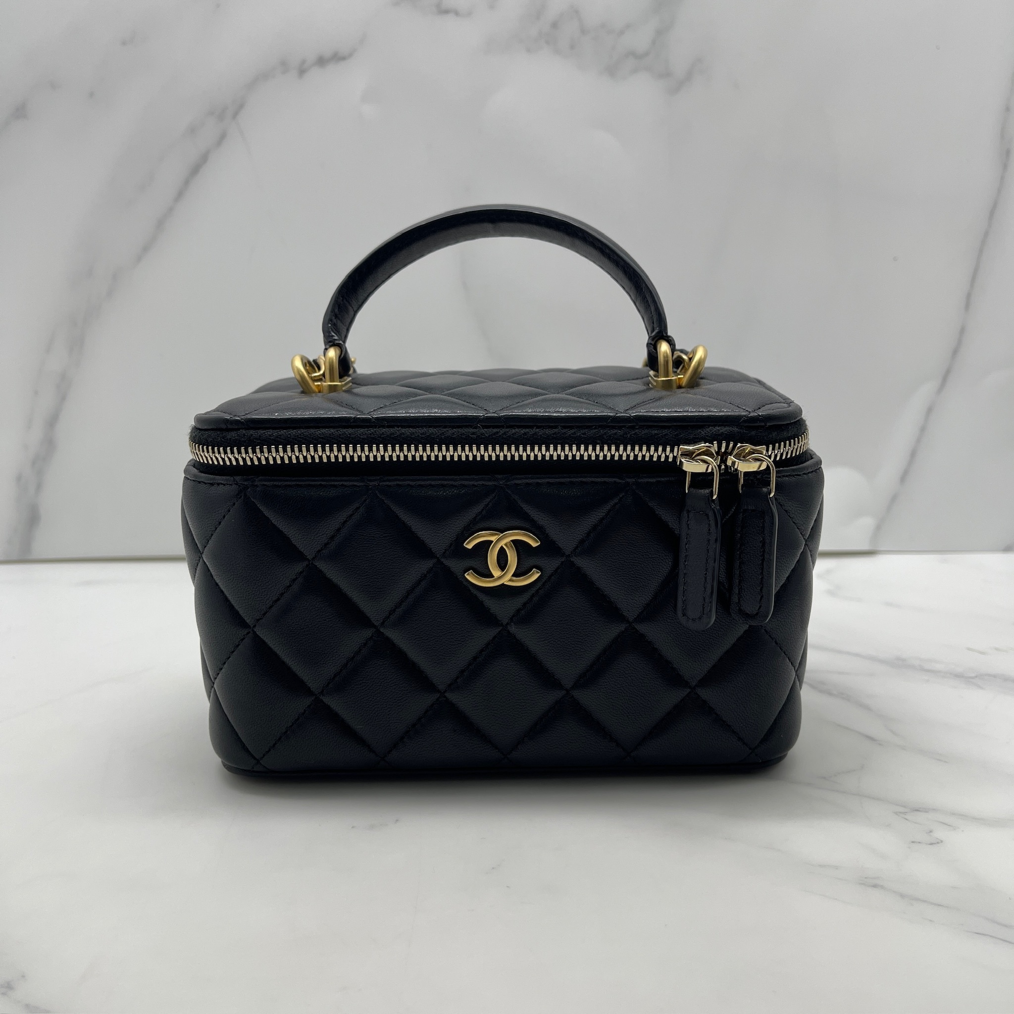 Chanel Vanity Case With Handle (Black / Ghw)