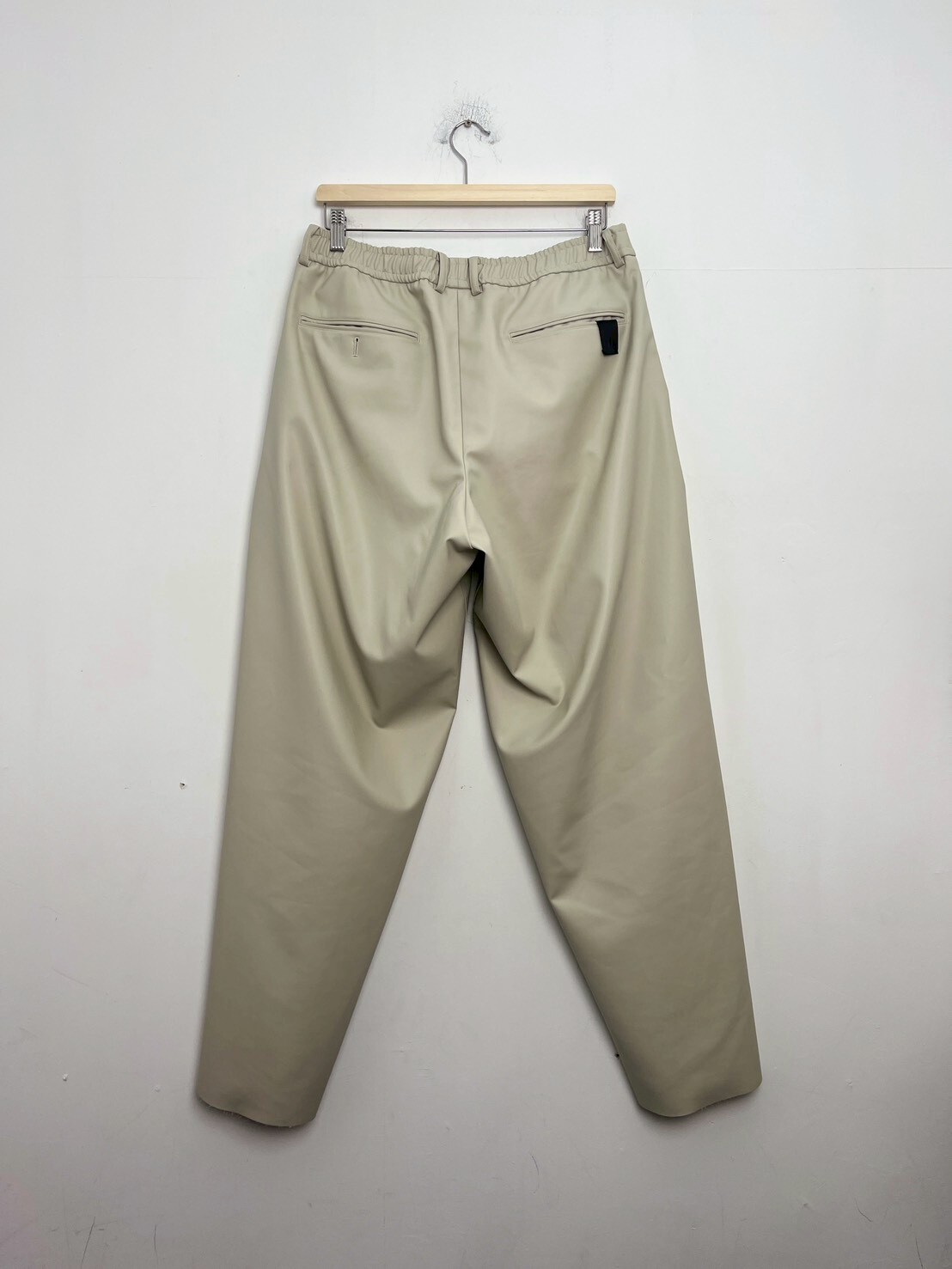 N.HOOLYWOOD 1TUCK EASY TROUSERS SIZE 40
