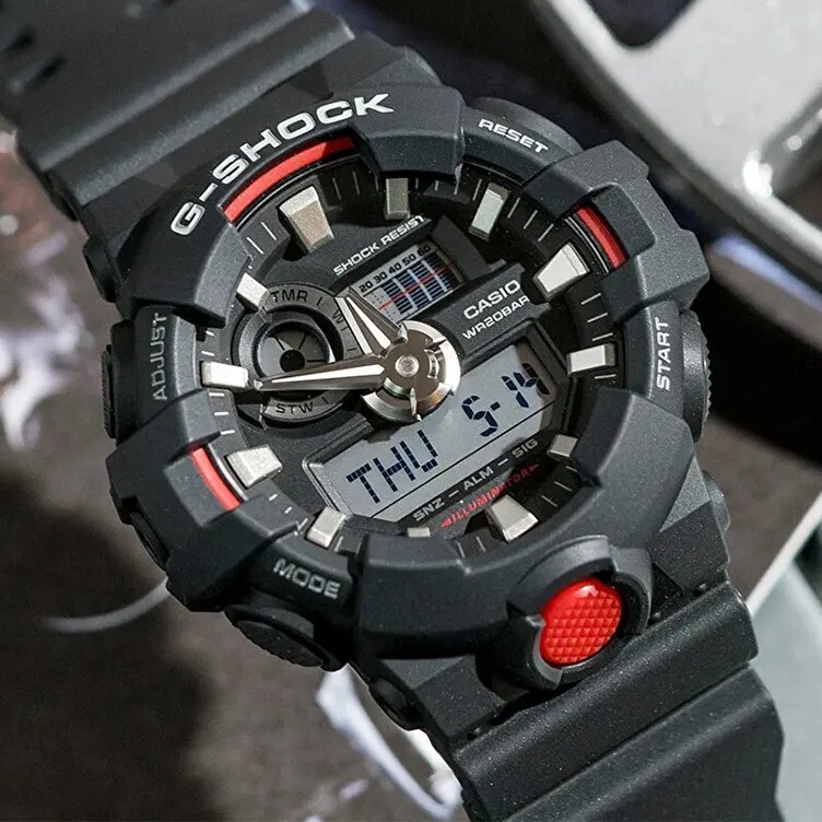 【CASIO 卡西歐】 G-SHOCK  大錶殼酷炫設計 設計大膽奪目 世界時間多功能耐衝擊數位雙顯 雙顯手錶 GA-700-1A