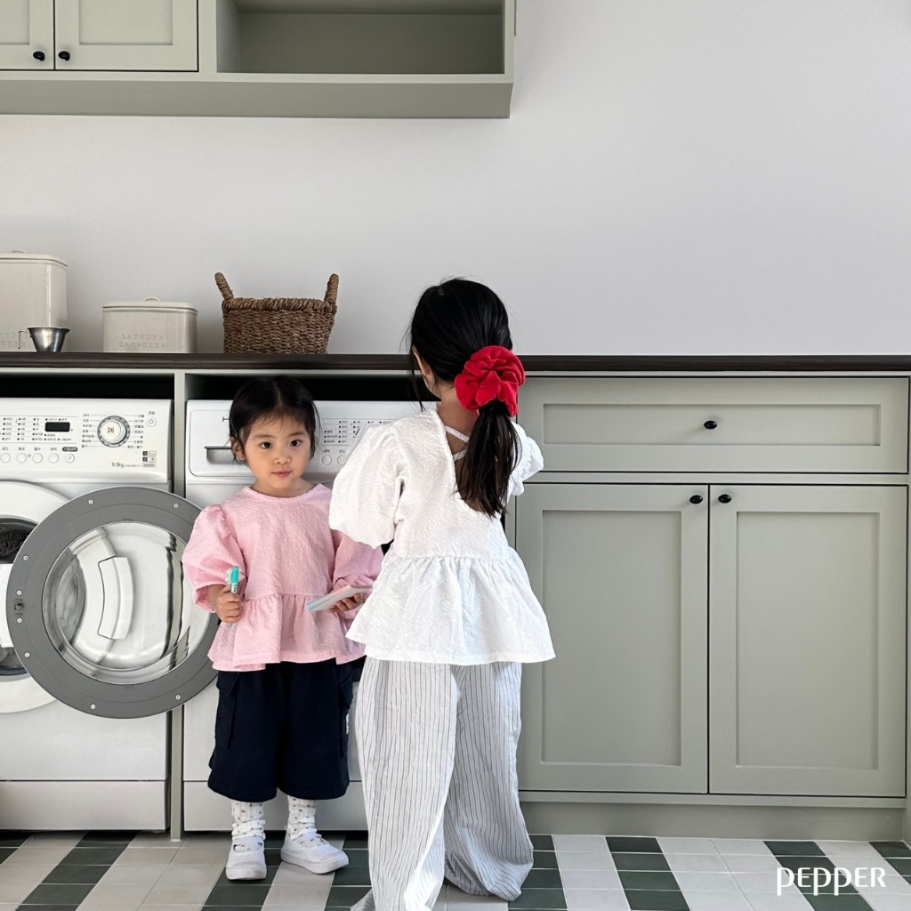 正韓春Pepper  兩色背後交叉上衣