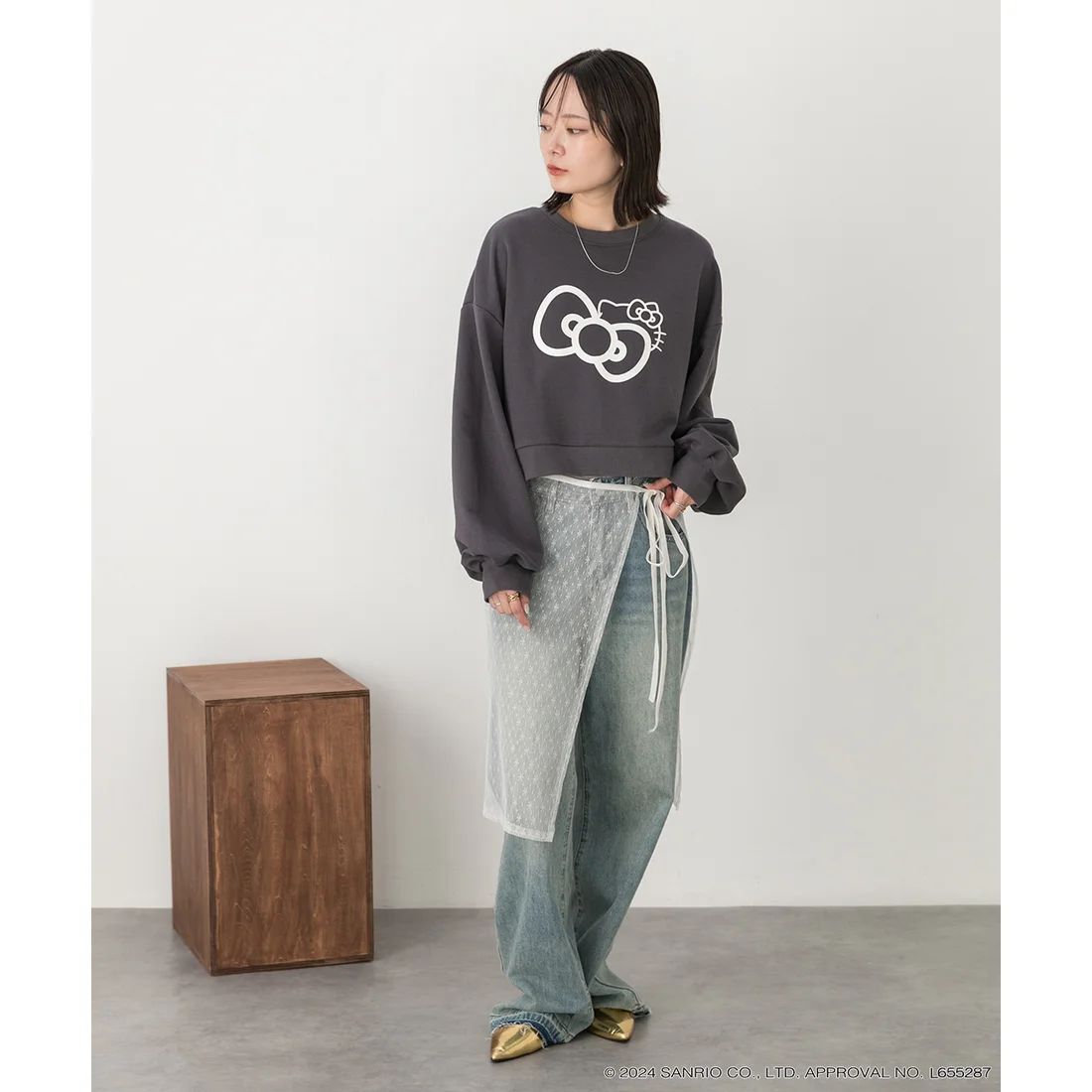 26034-KT Sanrio Hello Kitty 大蝴蝶結短版過頭笠衛衣 炭灰色 #JP-MGS26