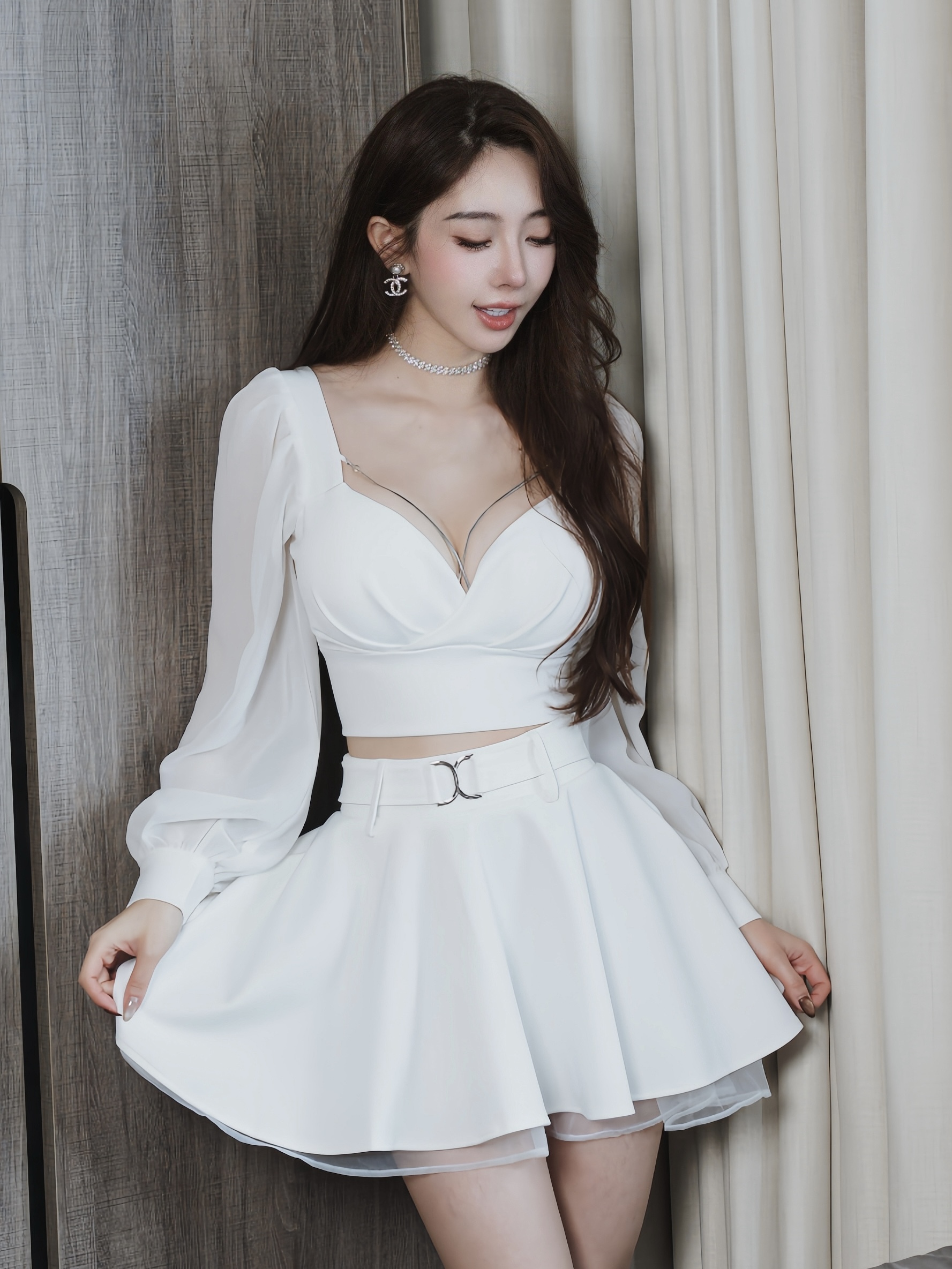 🤍銀鍊深V上衣+腰帶傘裙兩件式（白色均碼）