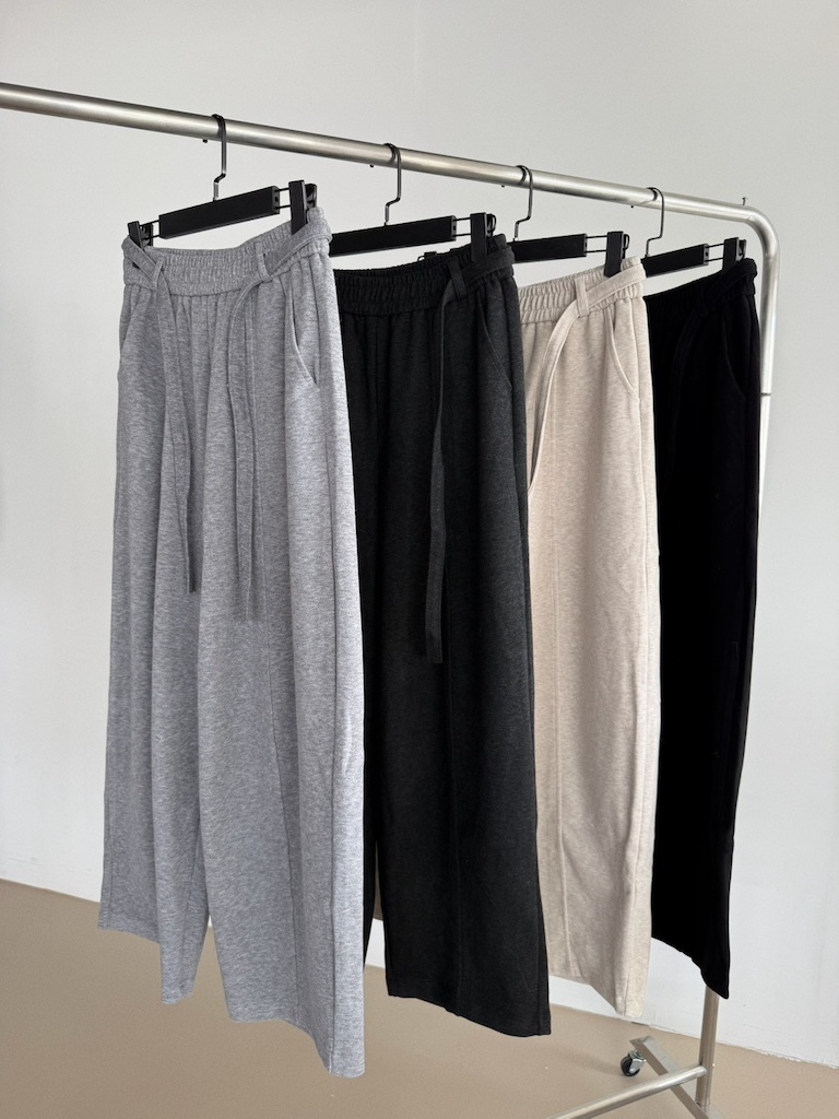 小個專屬綁帶羊絨彎刀褲