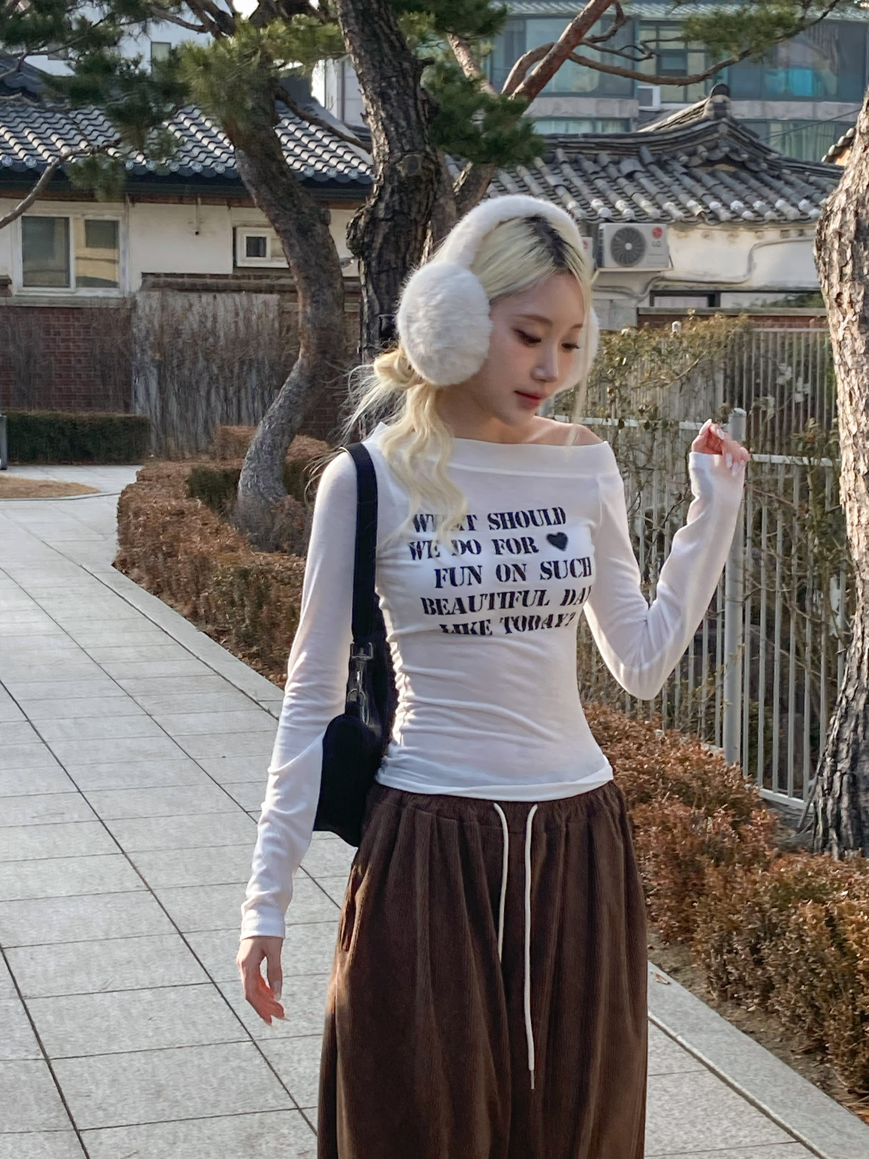 Beautiful Day One Shoulder Top〈🇰🇷DAY 3〉