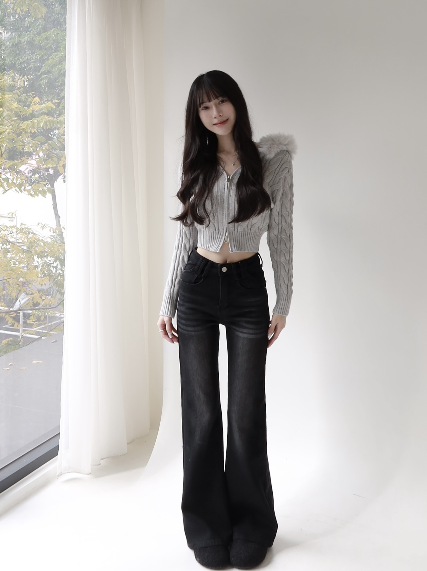 顯瘦高腰刷絨牛仔喇叭褲