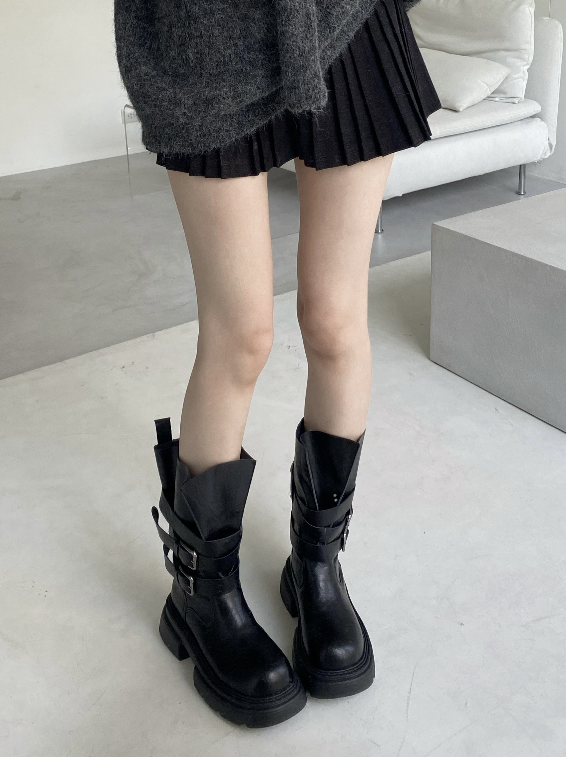 個性繫帶皮革中筒靴